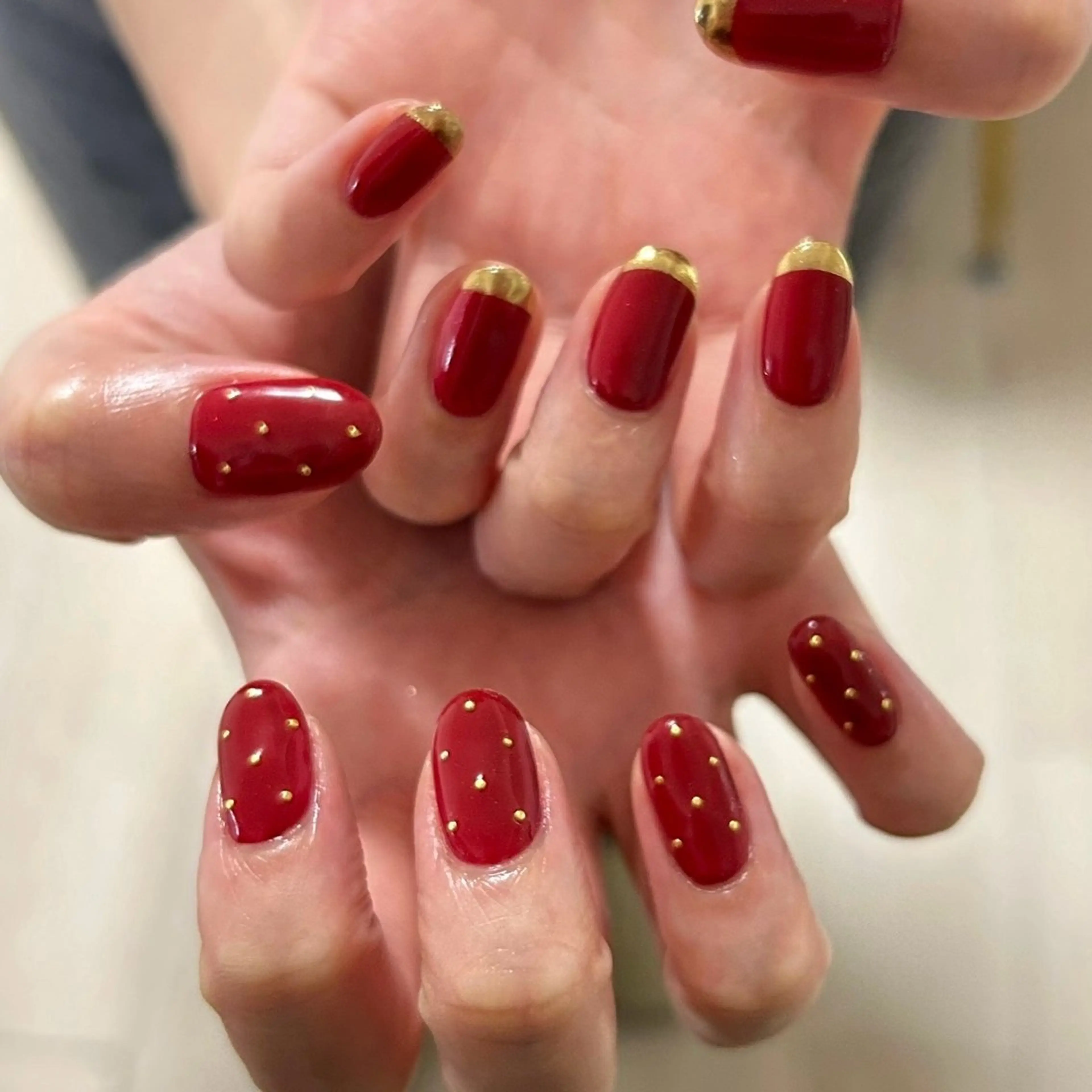 人気No.2【HAND】ミラーフレンチ＋スタッズart🕯️✨ ¥7,900の写真