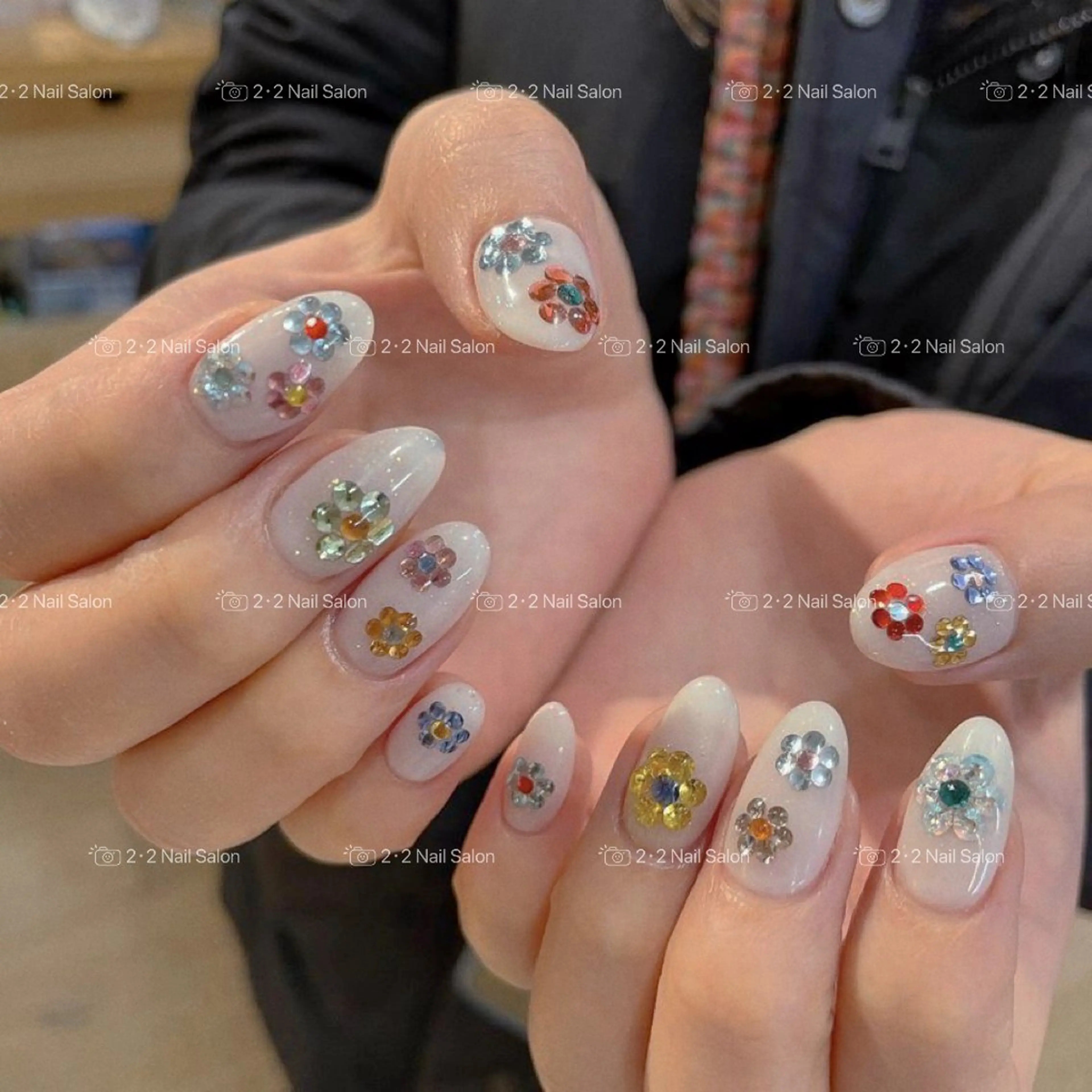 ネイル Rainrain💧 パーツ豊富、やり放題のネイルデザイン