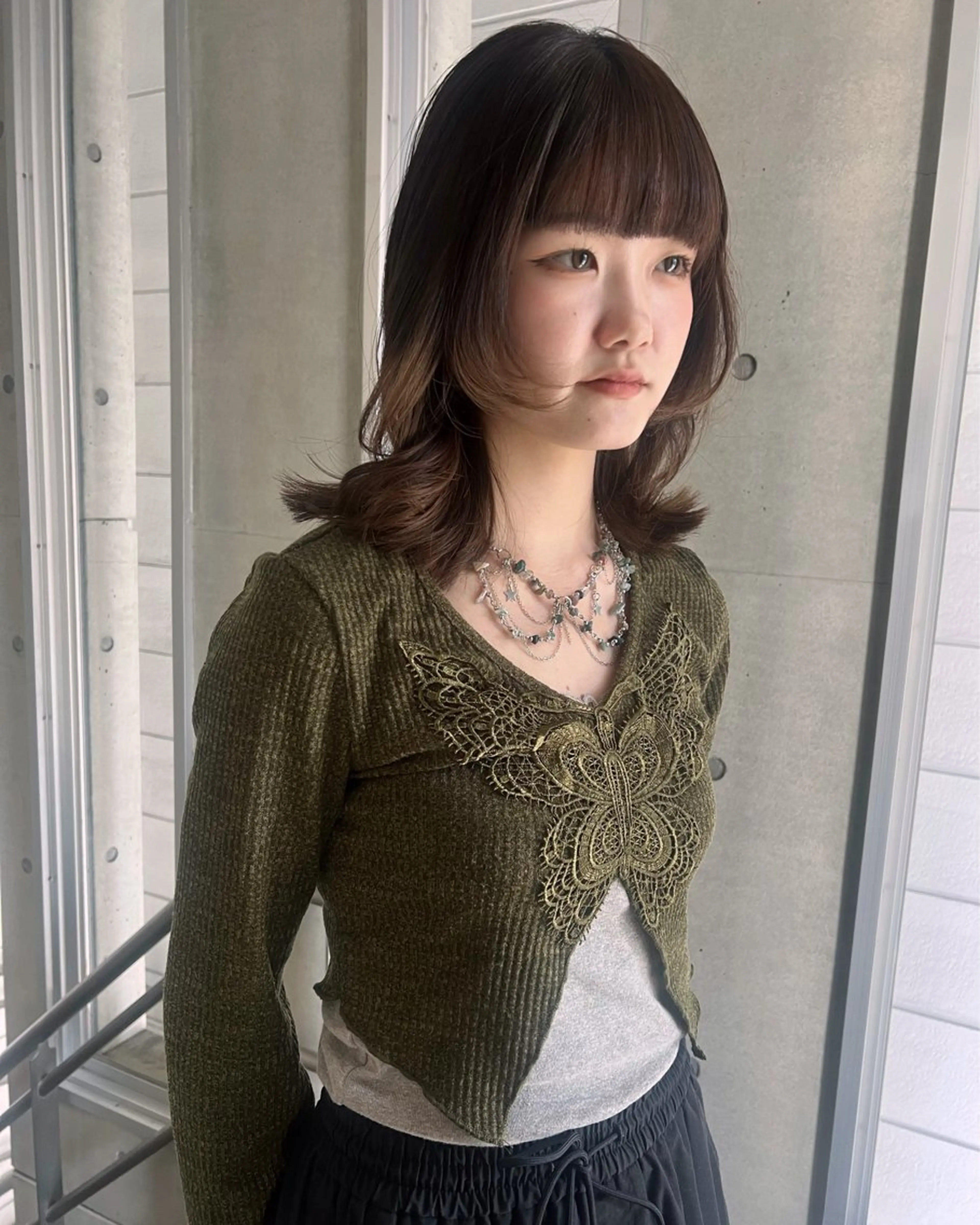 ミディアム 顔まわりレイヤー レイヤーカット 名古屋美容室 Sopiリナのヘアスタイル