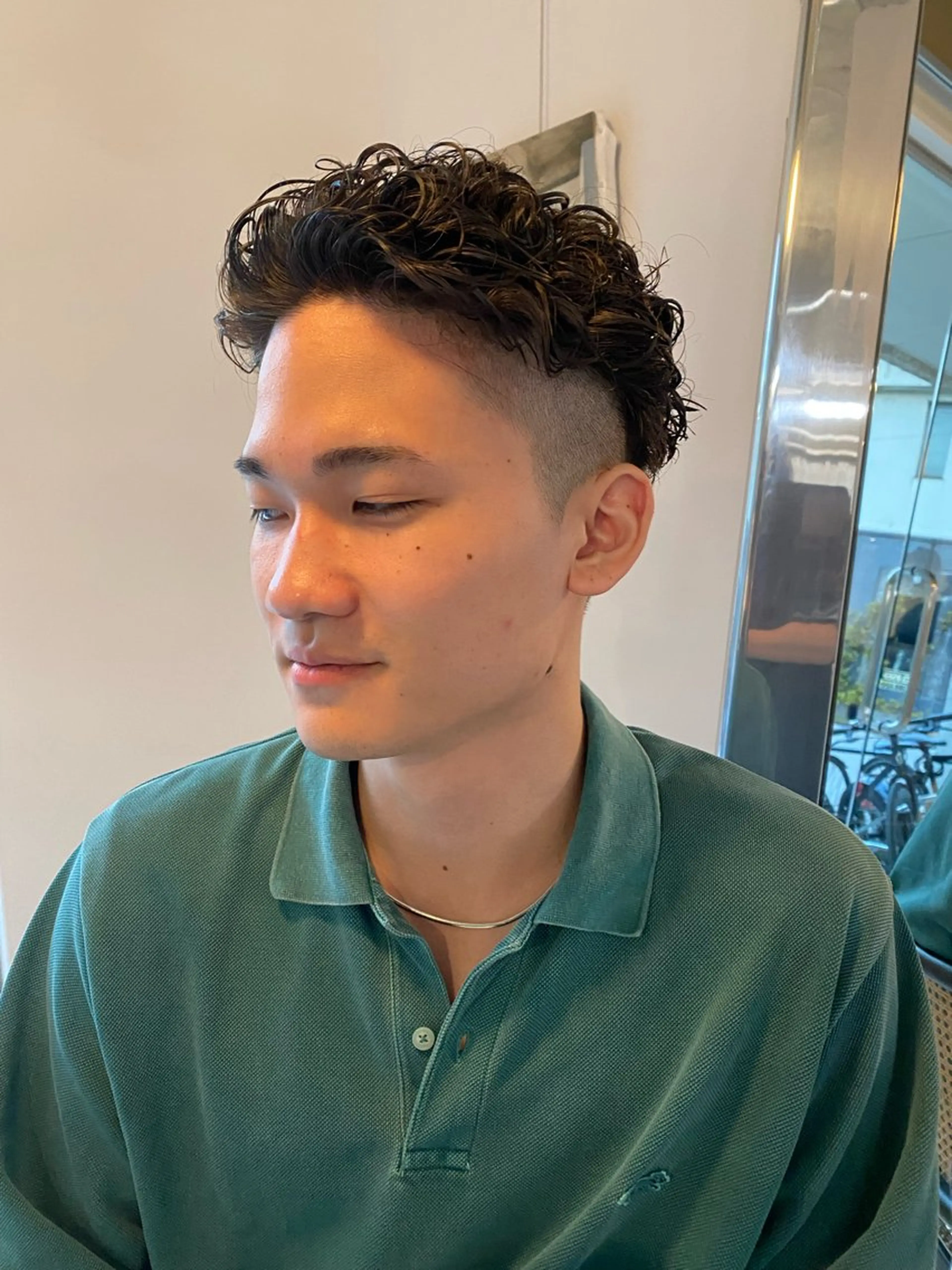 ショート Alter所属・MANA /レイヤー /暖色カラーのヘアスタイル