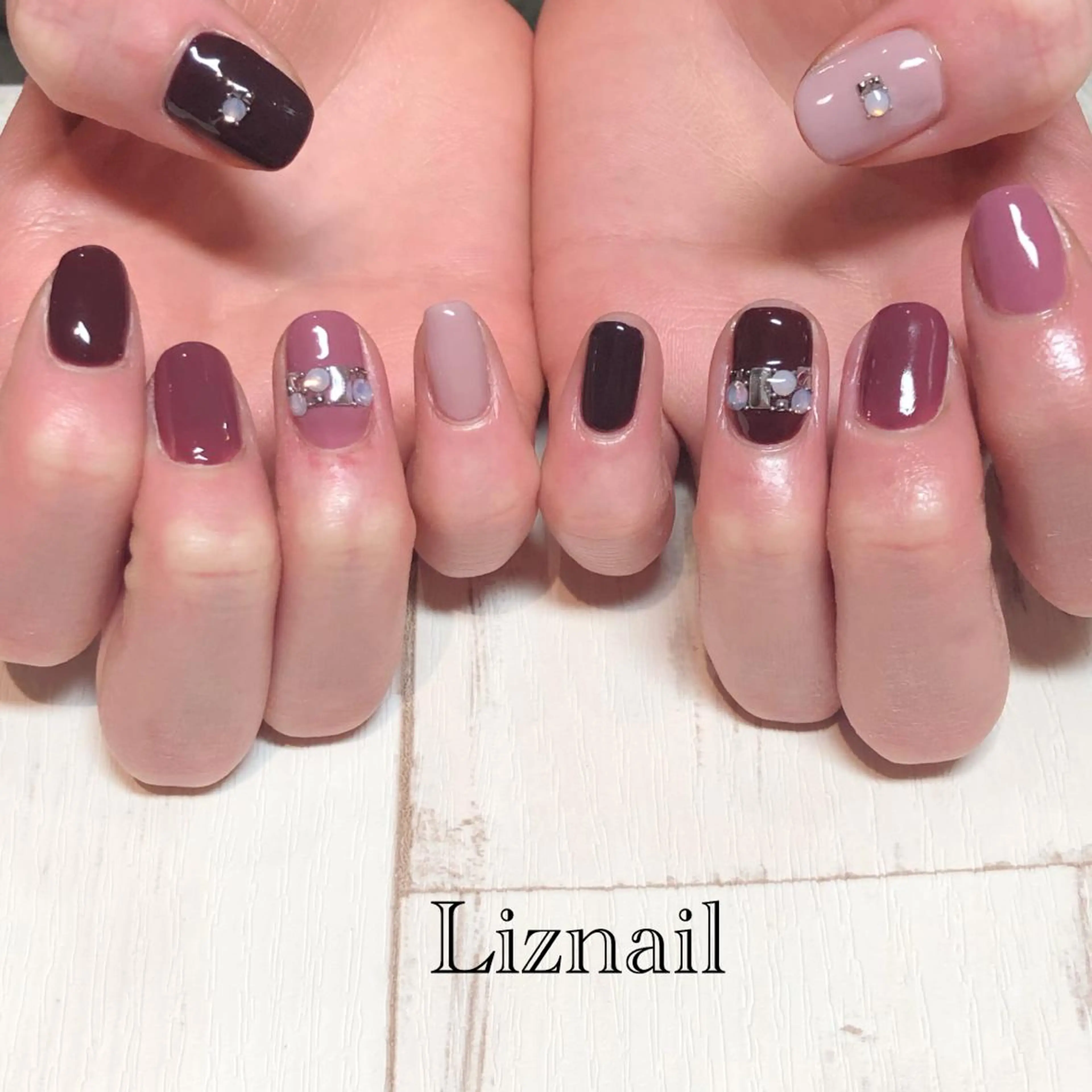 ネイル Rawr / saoriのネイルデザイン