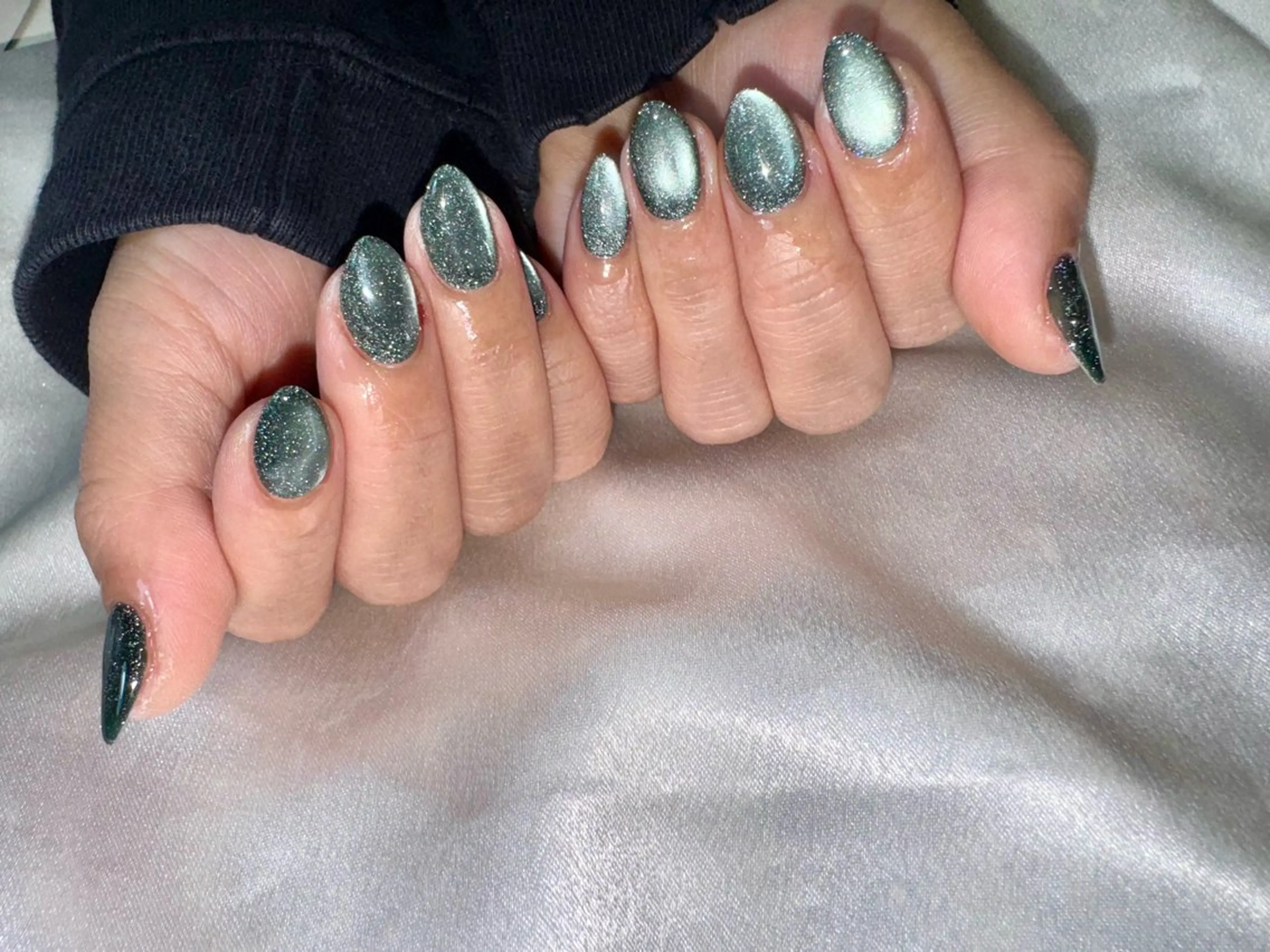 ネイル オーロラネイル 桜ネイル フラッシュネイル フラッシュマグ フラワーネイル ハンドネイル kikinail 溝の口のネイルデザイン