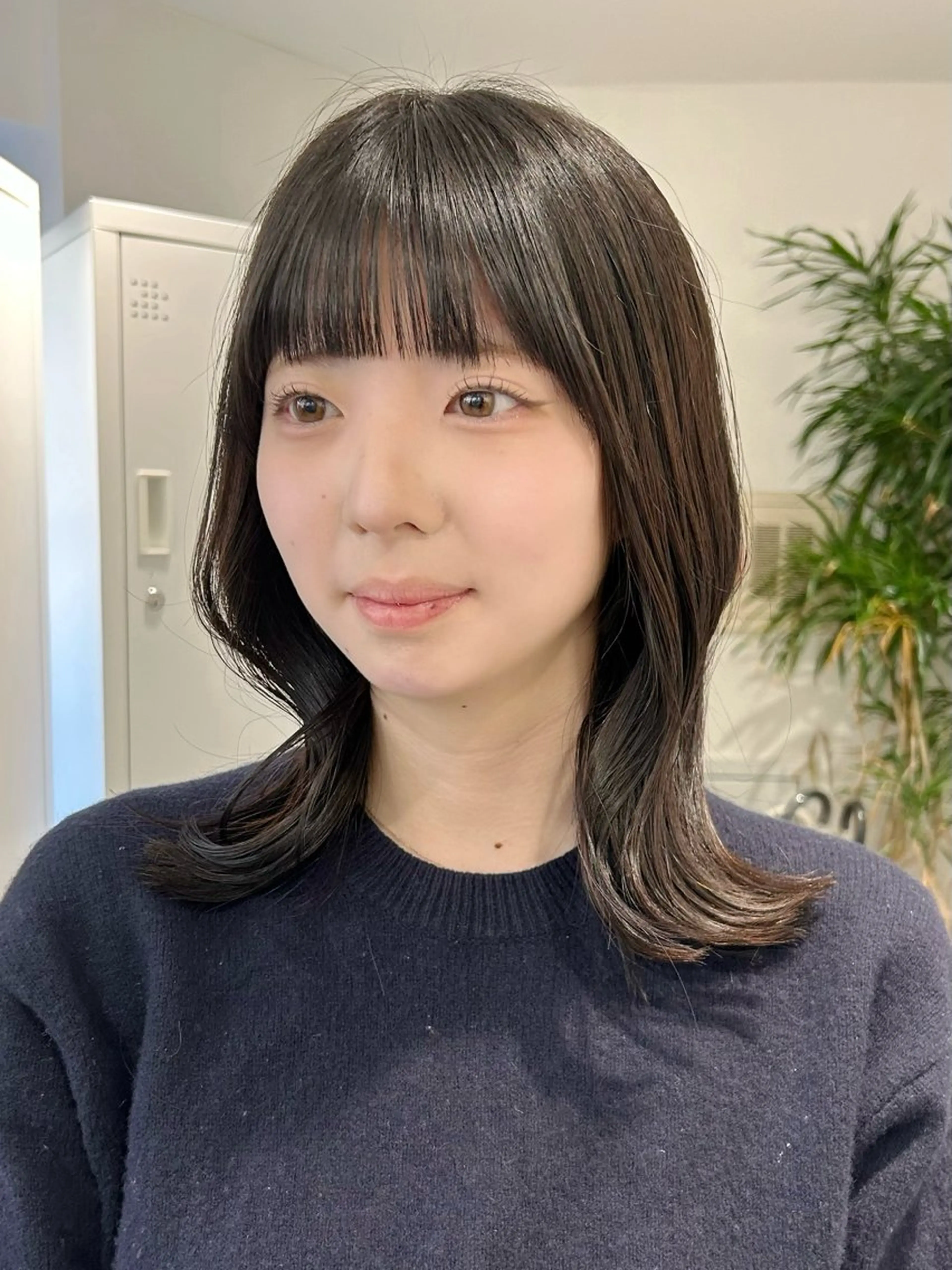 ミディアム カラー ミディアムレイヤー 透明感カラー くびれヘア レイヤーカット カット ヘアカラー 池袋レイヤーカット/ 顔まわりtaigaのヘアスタイル