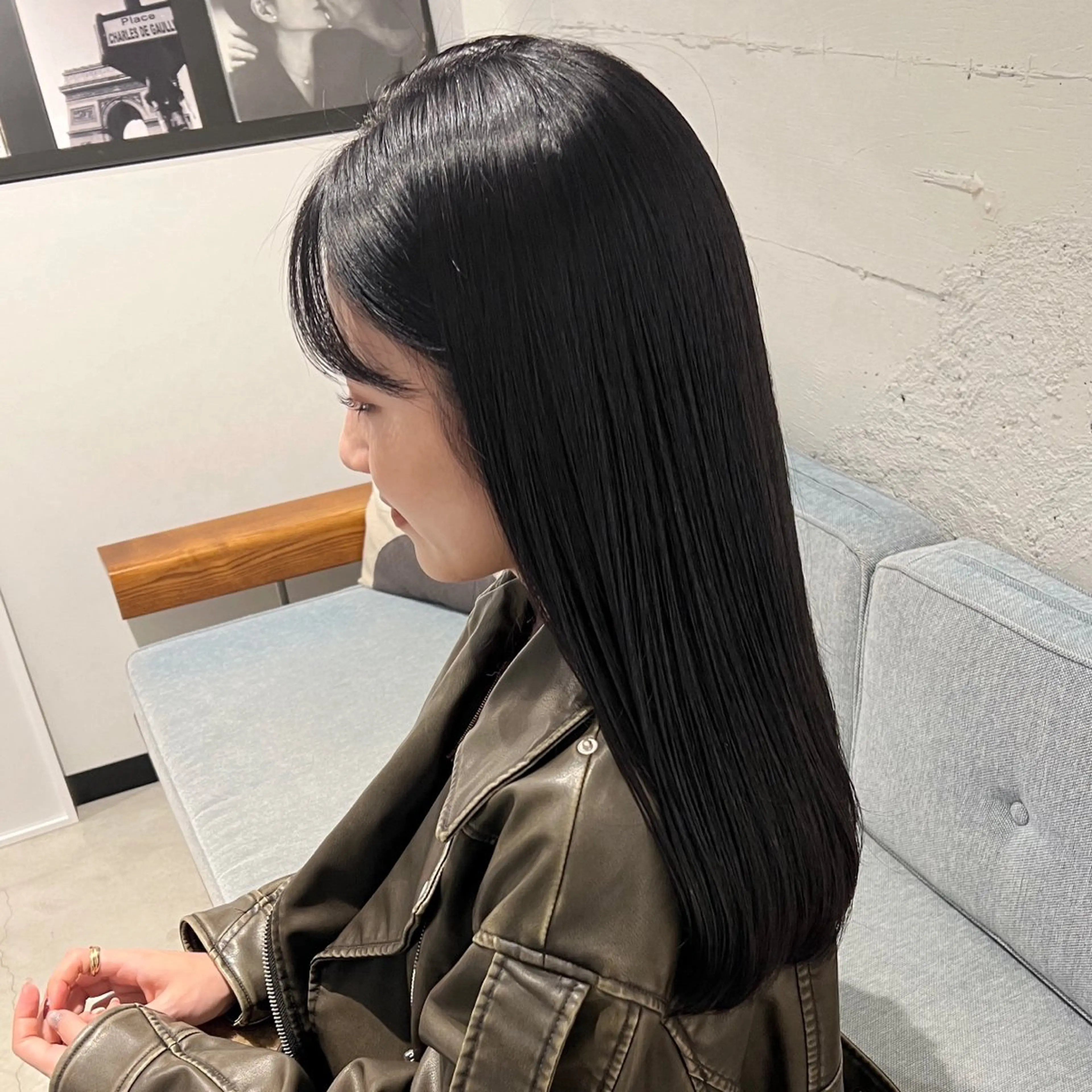 ロング 峯田 優花のヘアスタイル