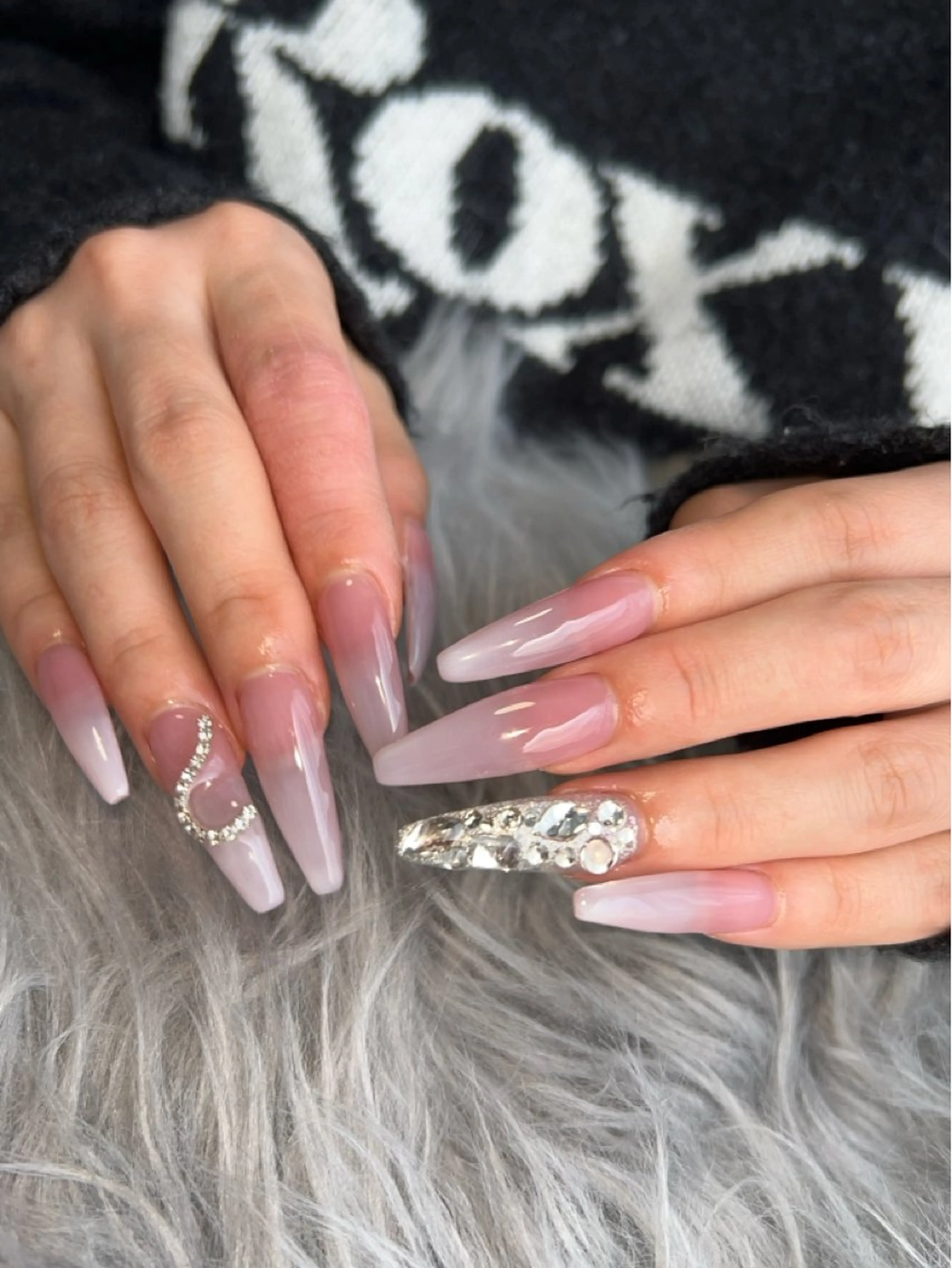 ネイル Prettiest nailのネイルデザイン