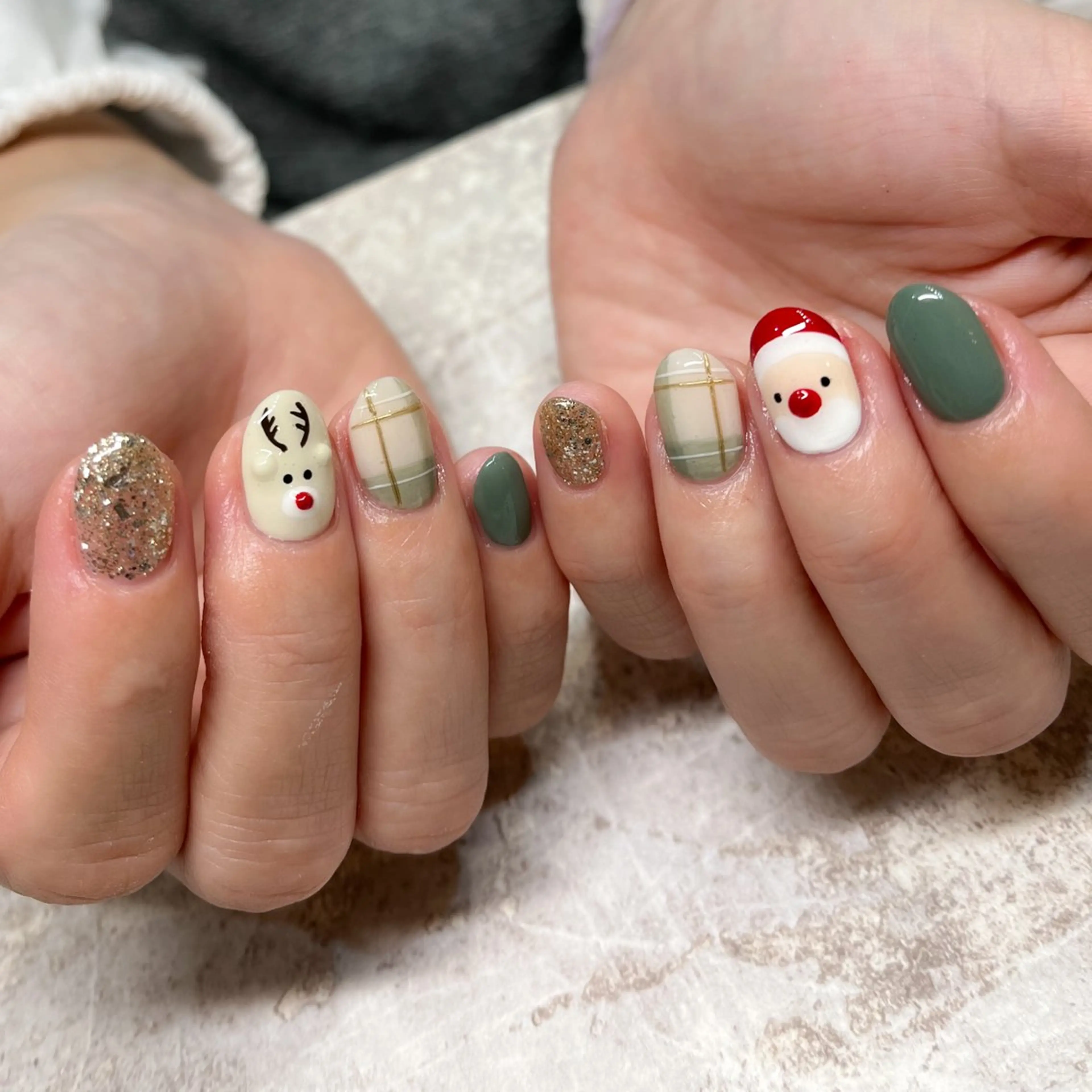 ネイル ハンドネイル 黒沢 直子のネイルデザイン