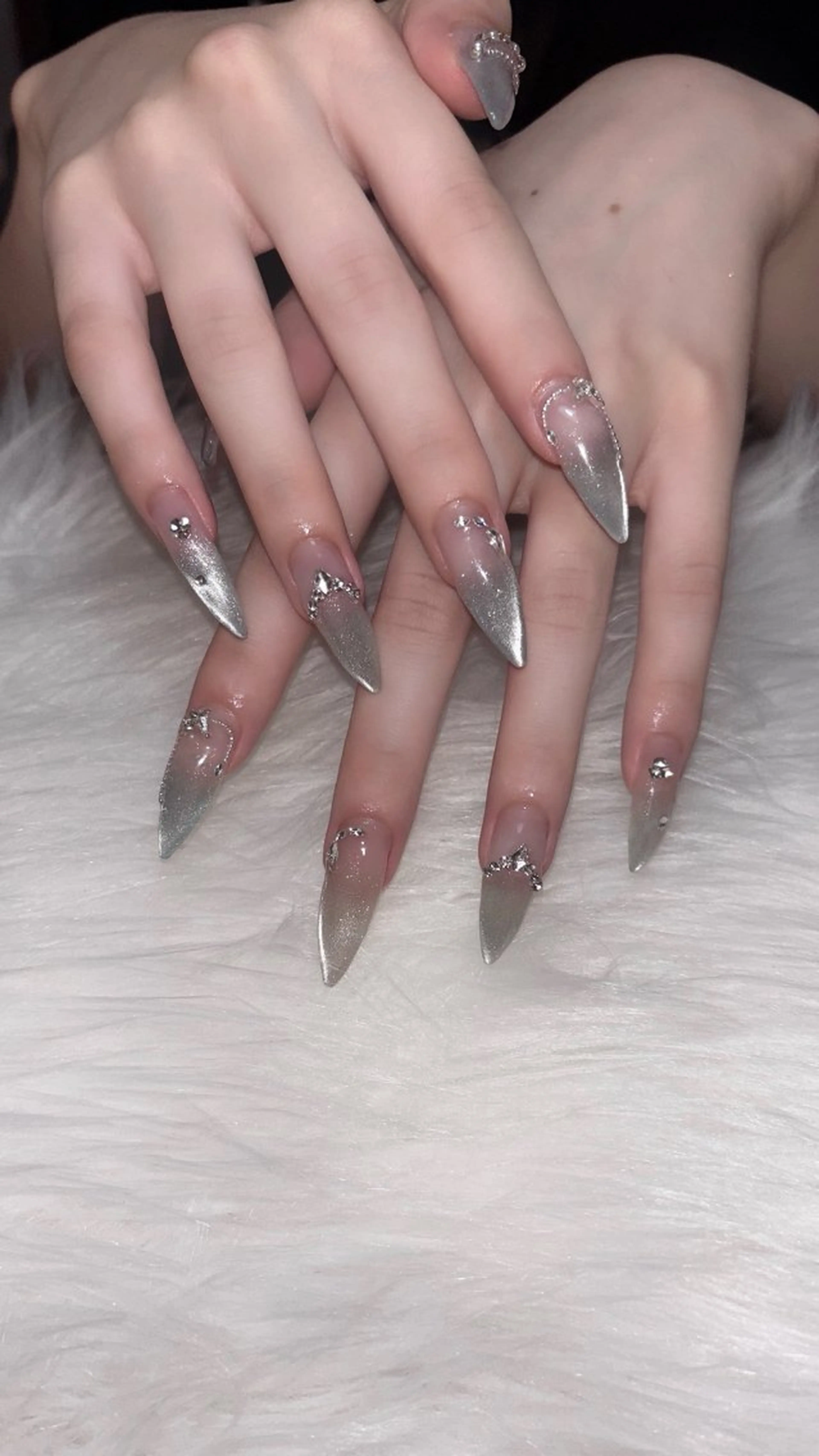 ネイル 名古屋ワンホンネイル 沙理亜のネイルデザイン