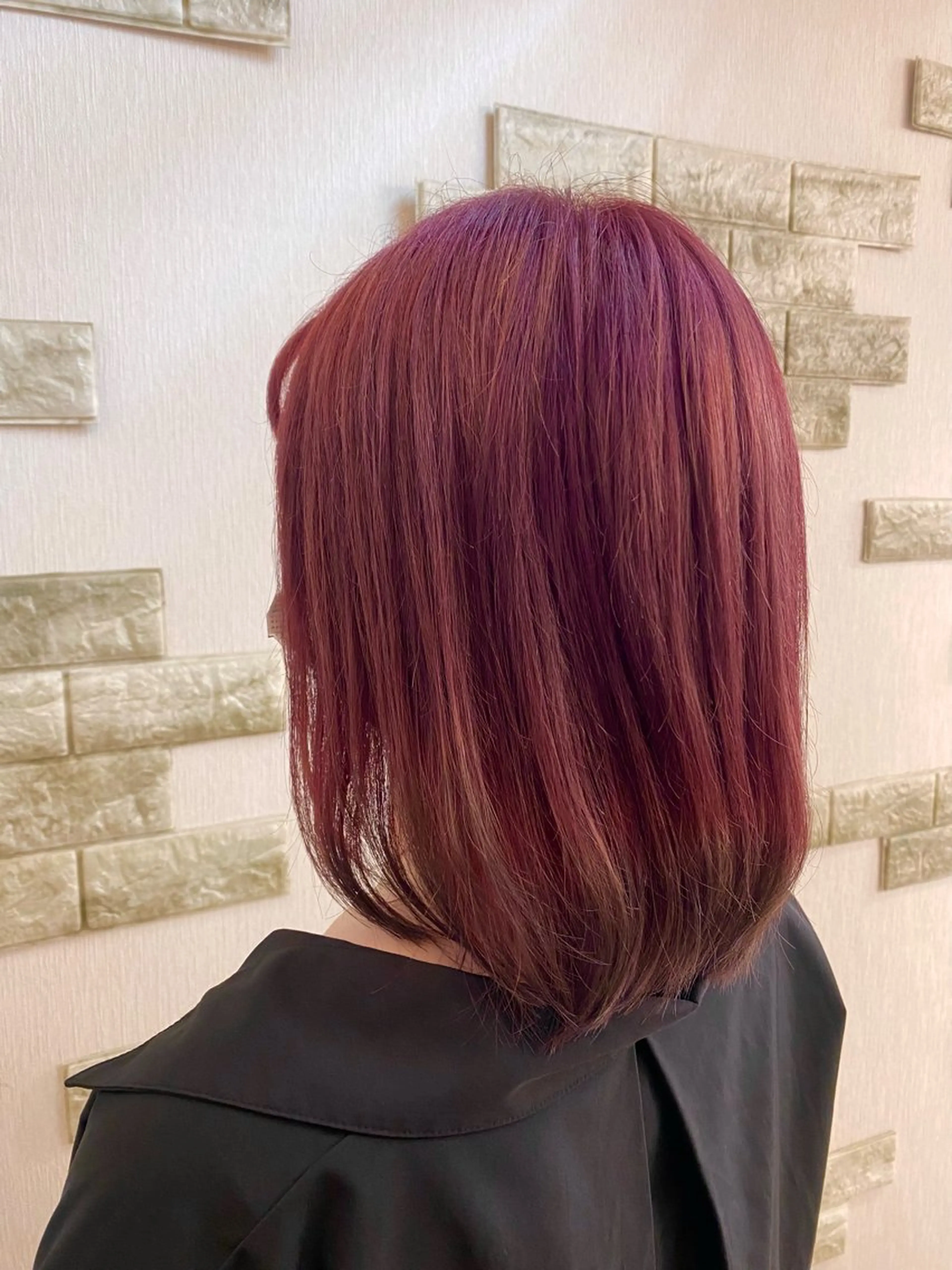 ミディアム カラー ピンクカラー レッドカラー ️🫧押上️🫧はな 🫧まとまるショートのヘアスタイル