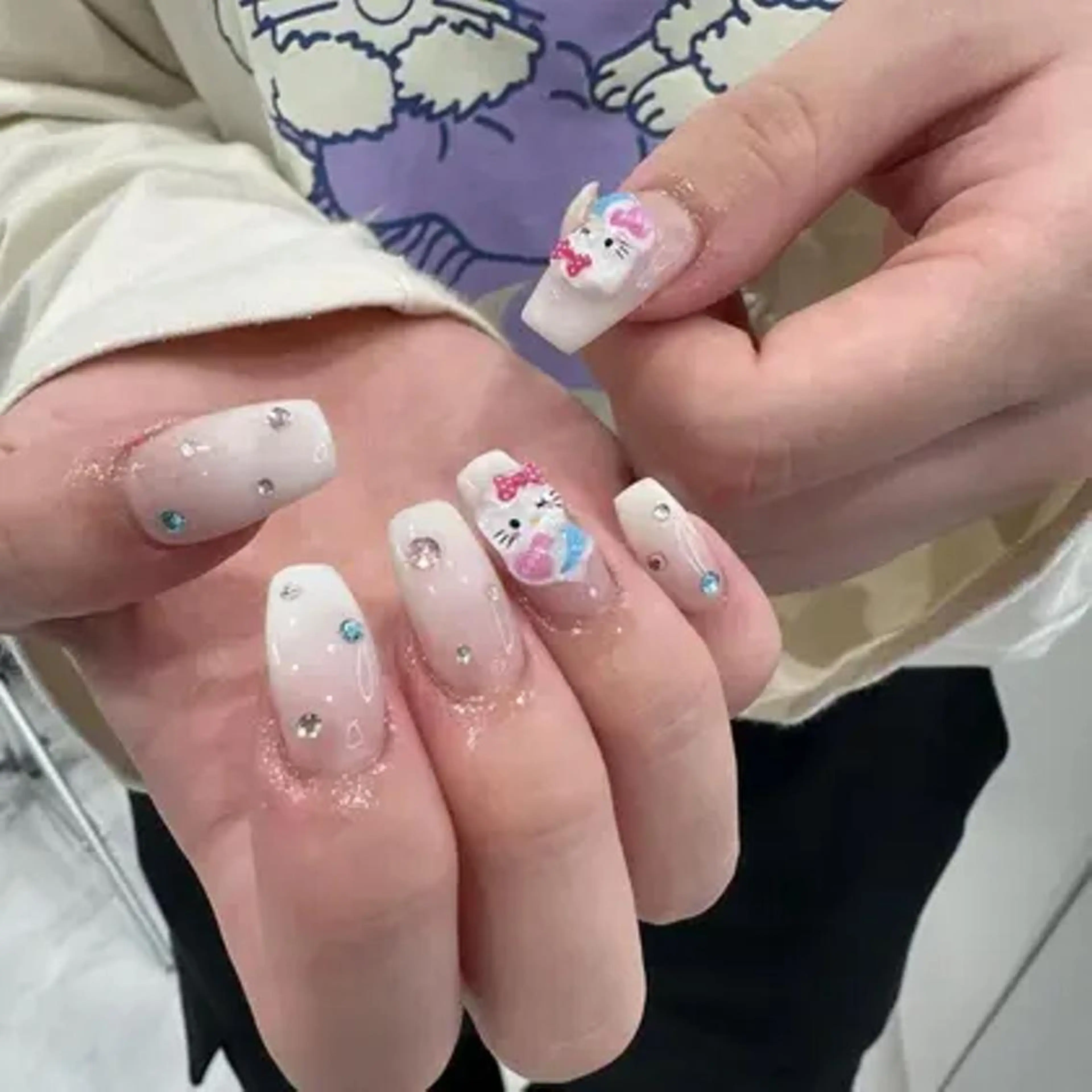 ネイル ハンドネイル ハンドケア 🌈fein.トータ ルビューティー🌈のマツエク・マツパデザイン