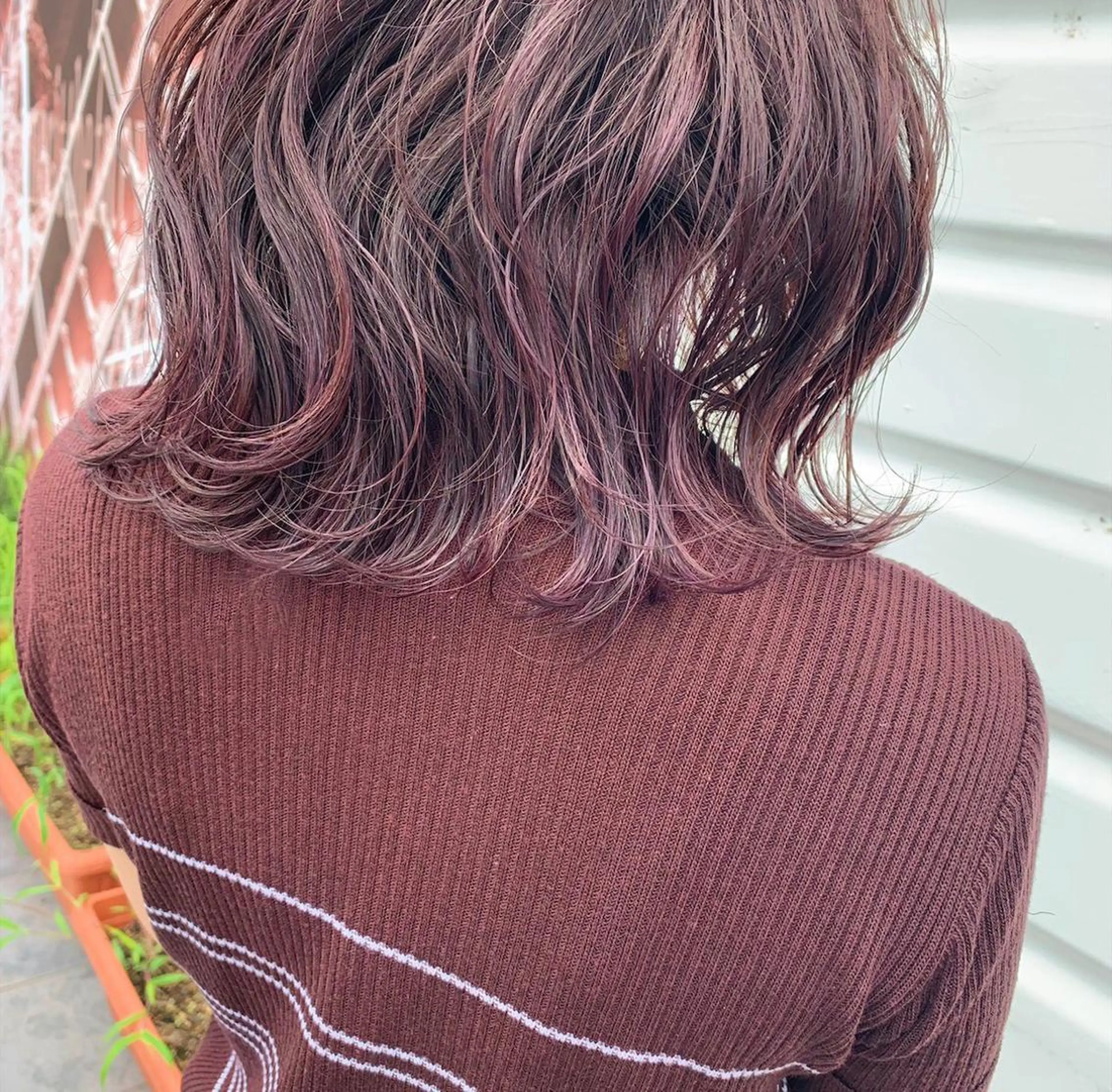 ミディアム ハイライト ヘアカラー 袴田 伊代のヘアスタイル