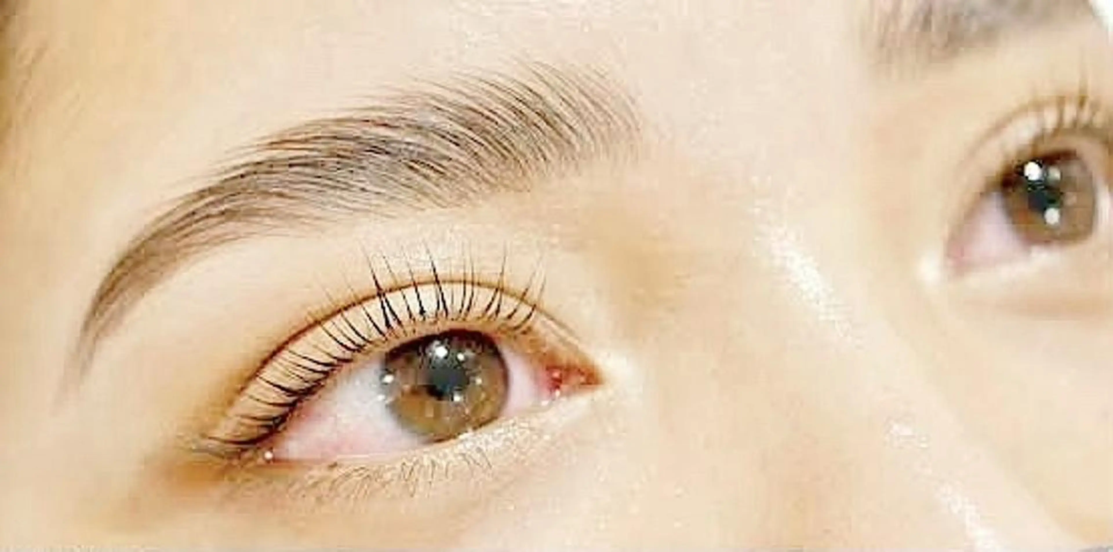 玉邑 美菜のヘアスタイル