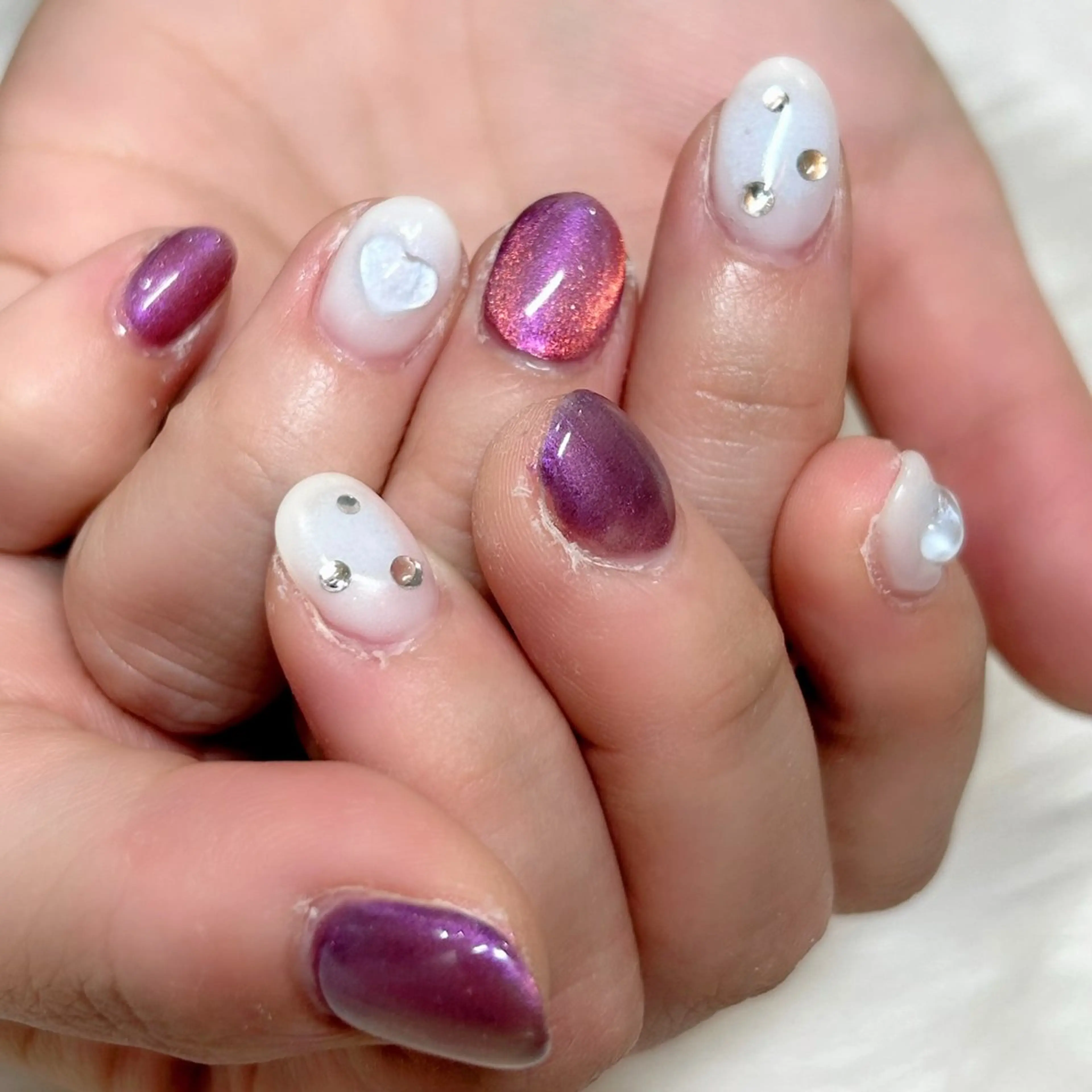 ネイル チークネイル マグネットネイル ハンドネイル はあとねいる筑紫口店 Hitomiのネイルデザイン