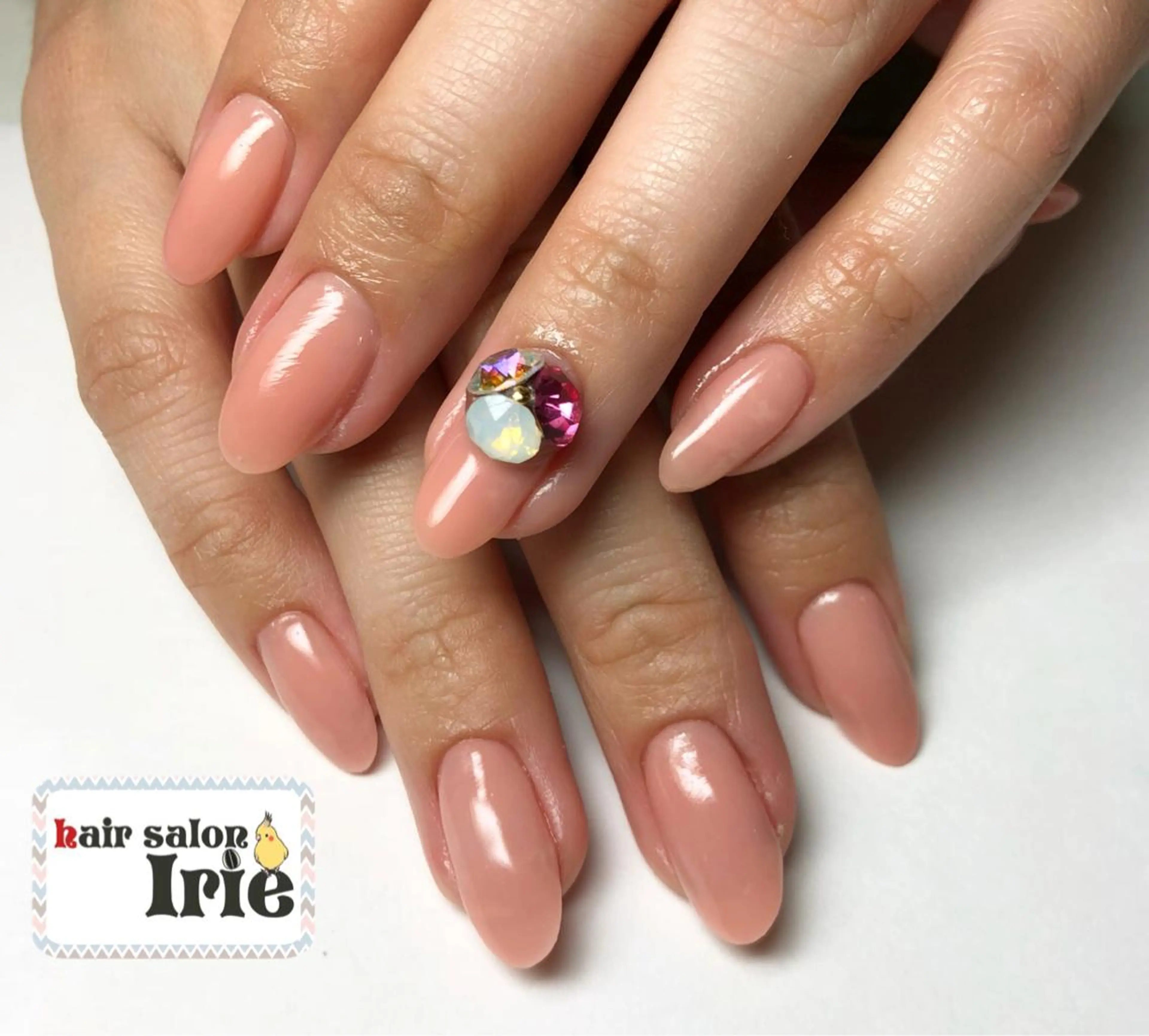 ネイル 長さ出し ジェルネイル Hair salon Irie所属・與儀 知佳のネイルデザイン