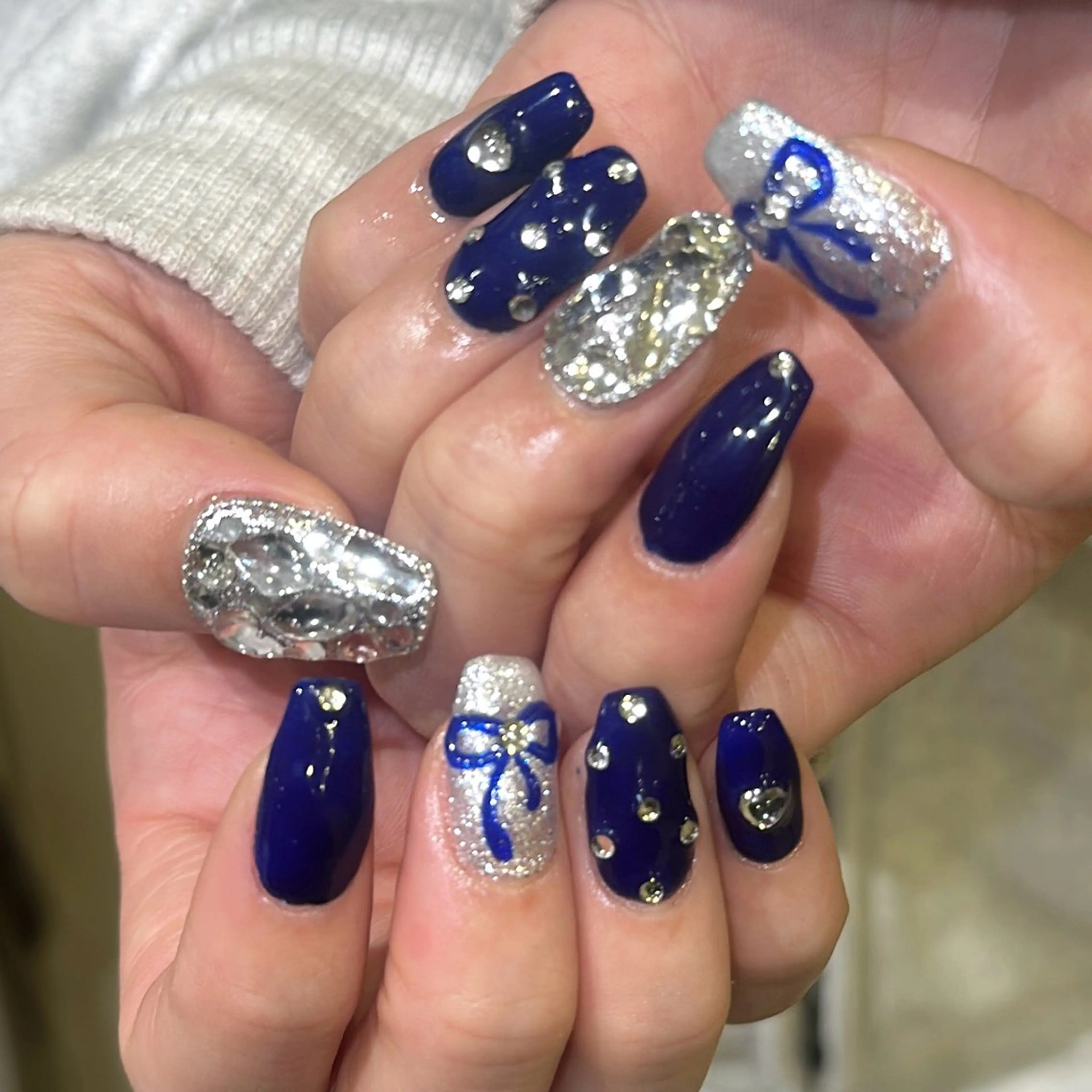 ネイル ハンドネイル 👽個性派ネイル🎀 komachiのヘアスタイル