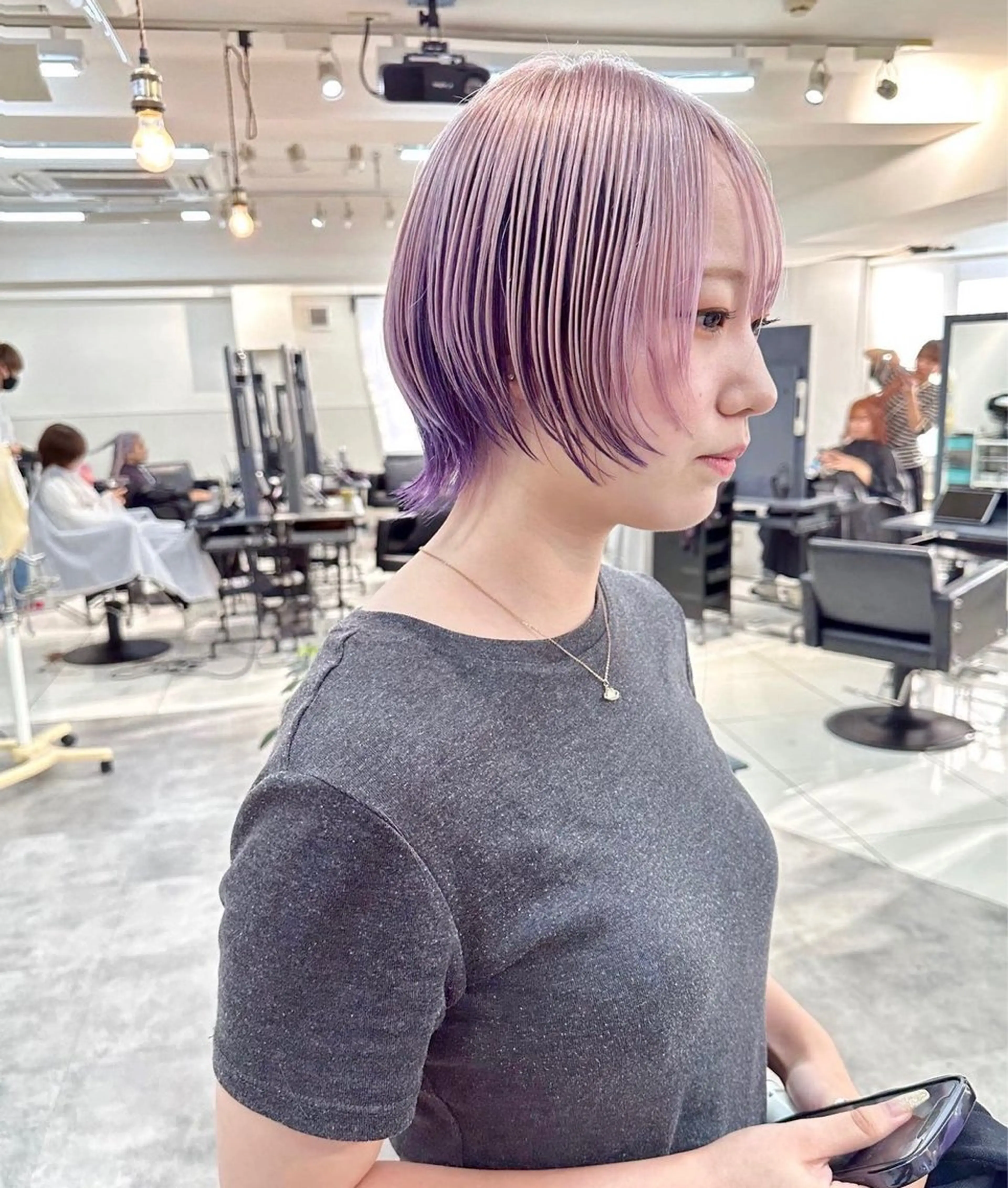 ミディアム レイヤー×ツヤカラー 渋谷/kougaのヘアスタイル