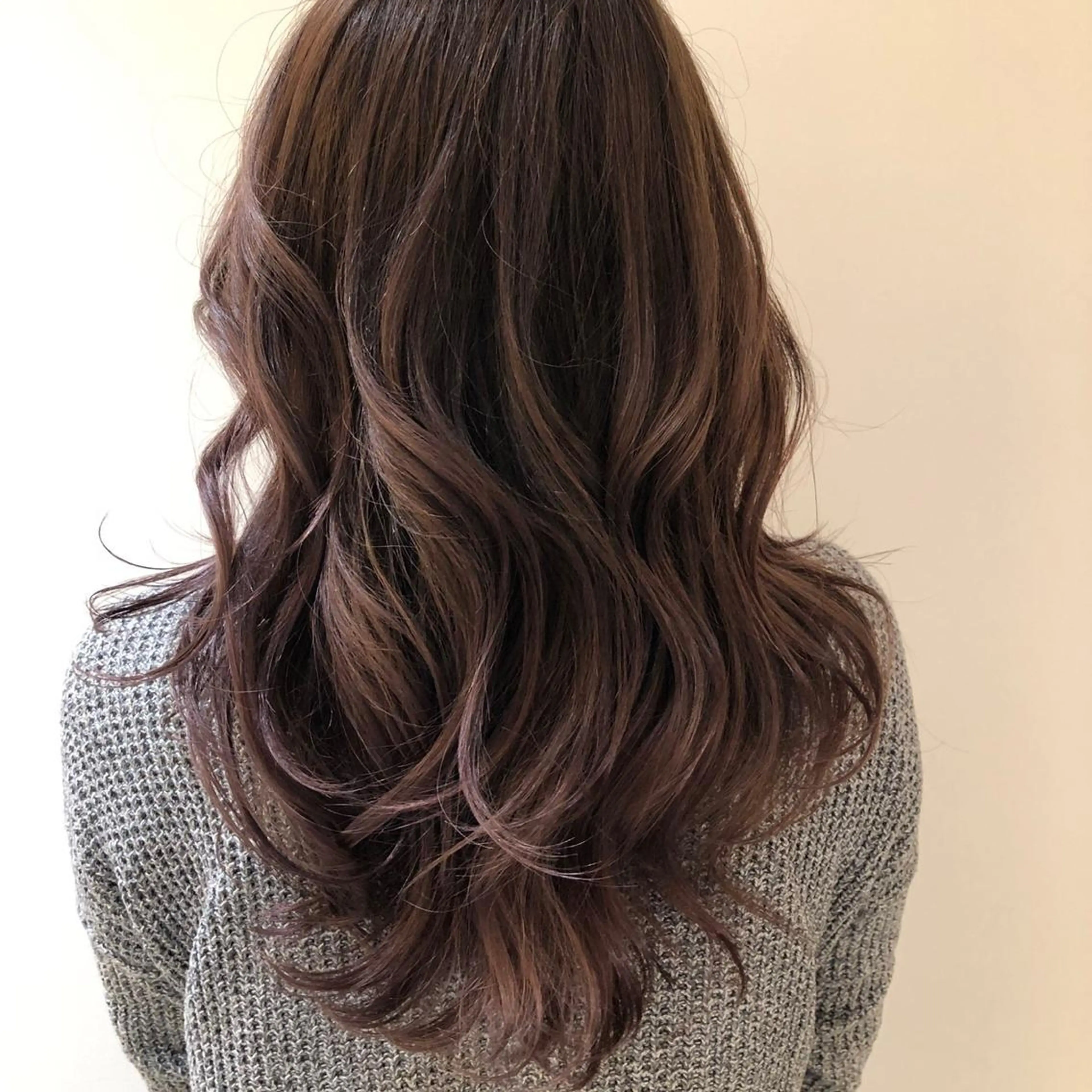 ロング ショートヘア、ボブ こやさん　コヤマのヘアスタイル