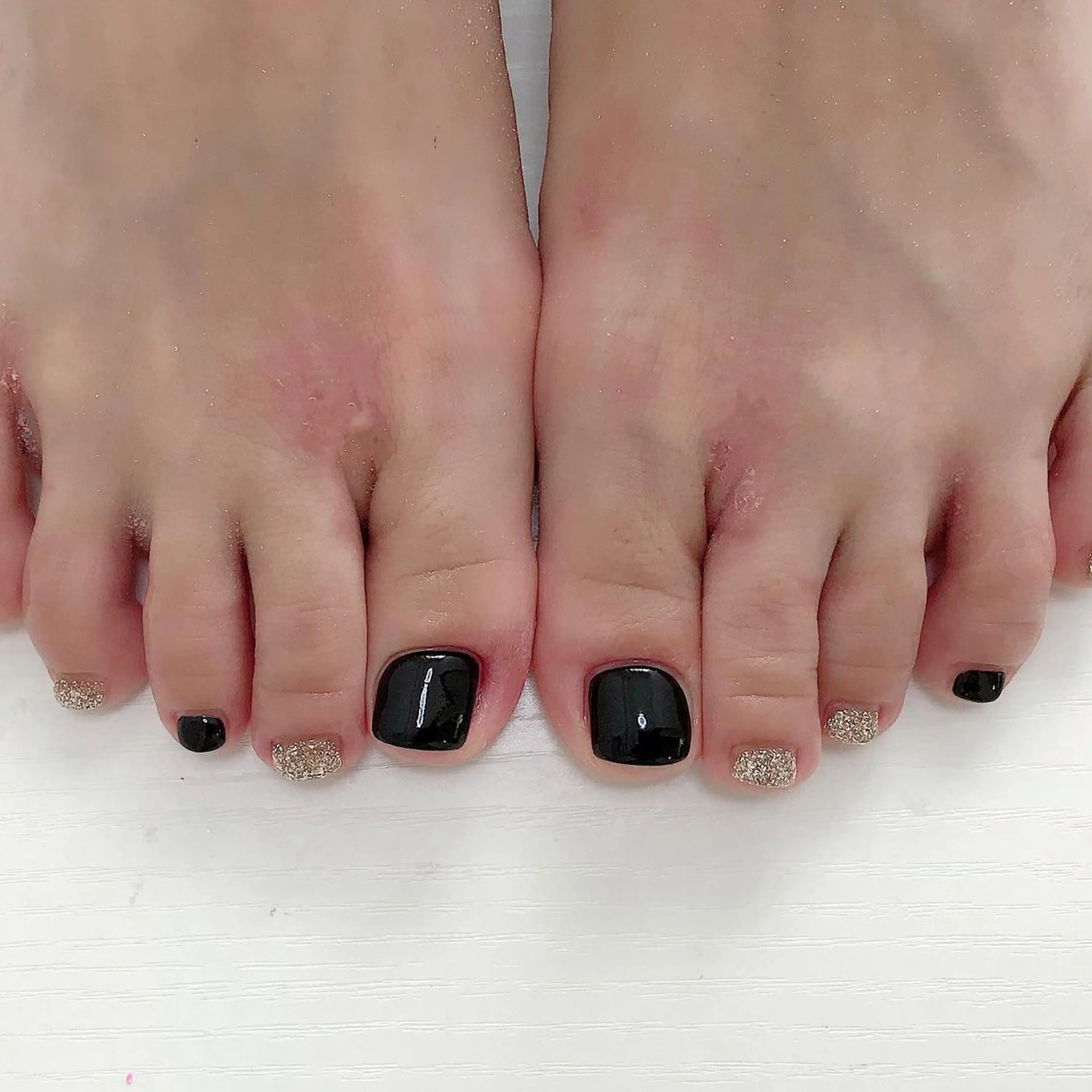 ネイル フットネイル ラメ(グリッター) ミラーネイル ワンカラーネイル kikinail 溝の口のネイルデザイン