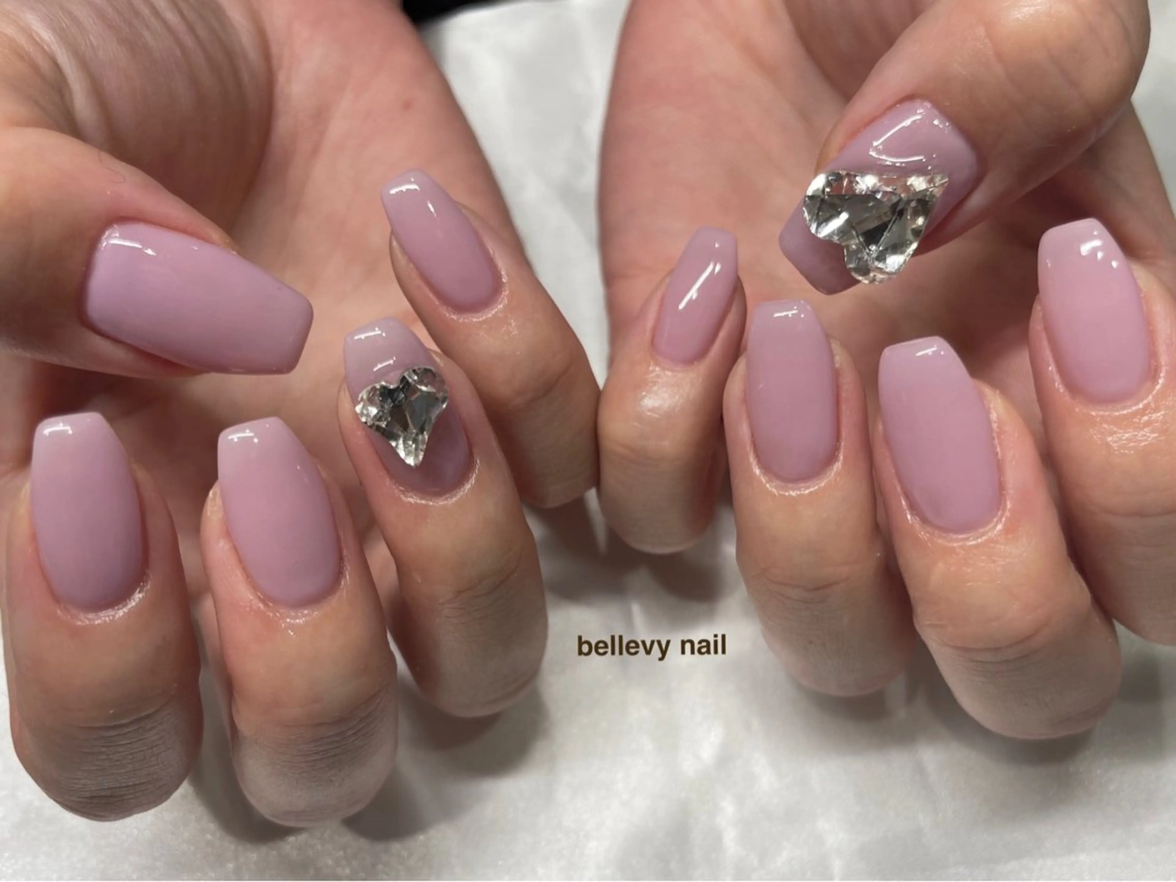 ネイル bellevy所属・藤原 はずきのネイルデザイン