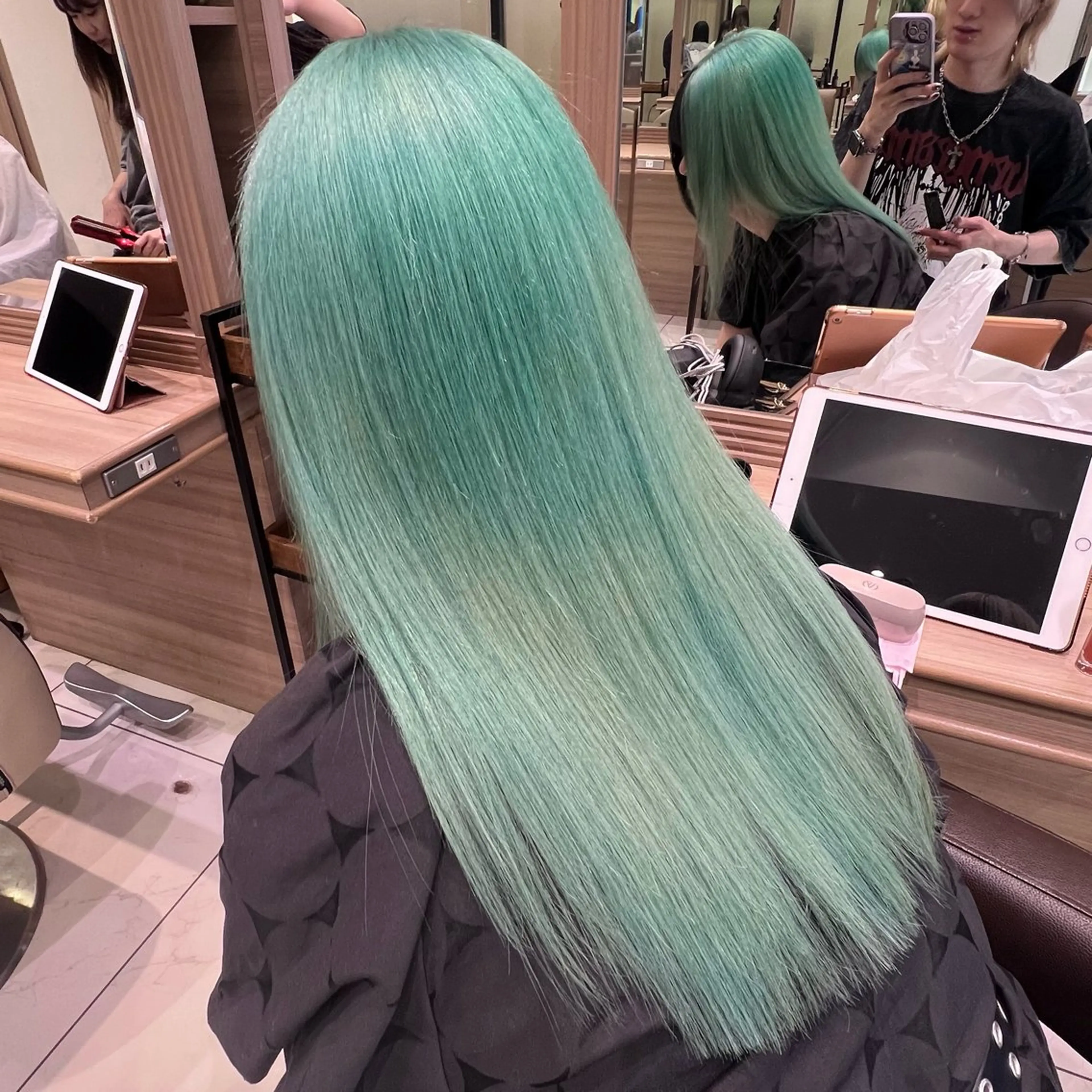 ロング カラー ヘアカラー トリートメント ハイトーン/デザイン 💎ryuyaのヘアスタイル