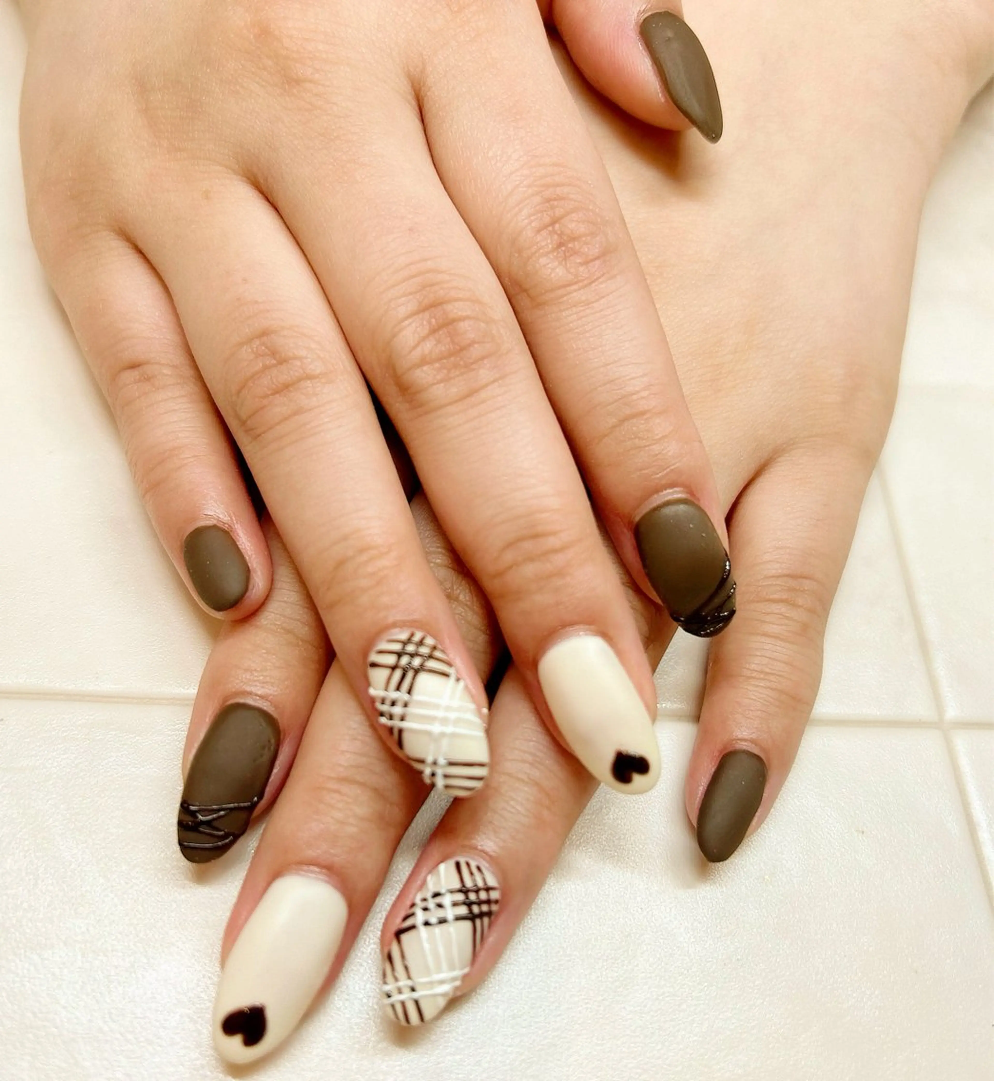 ネイル みー shakushiroのネイルデザイン