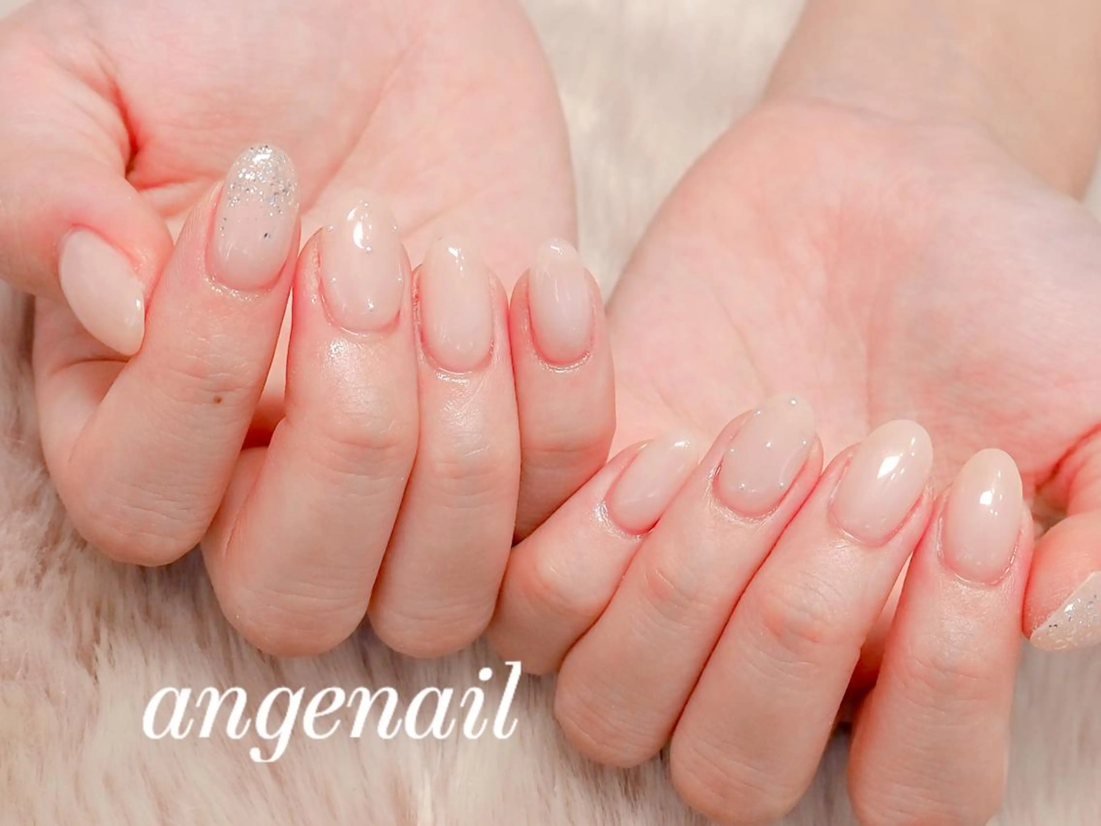 ネイル ハンドネイル オーナーネイリスト MAKIのネイルデザイン