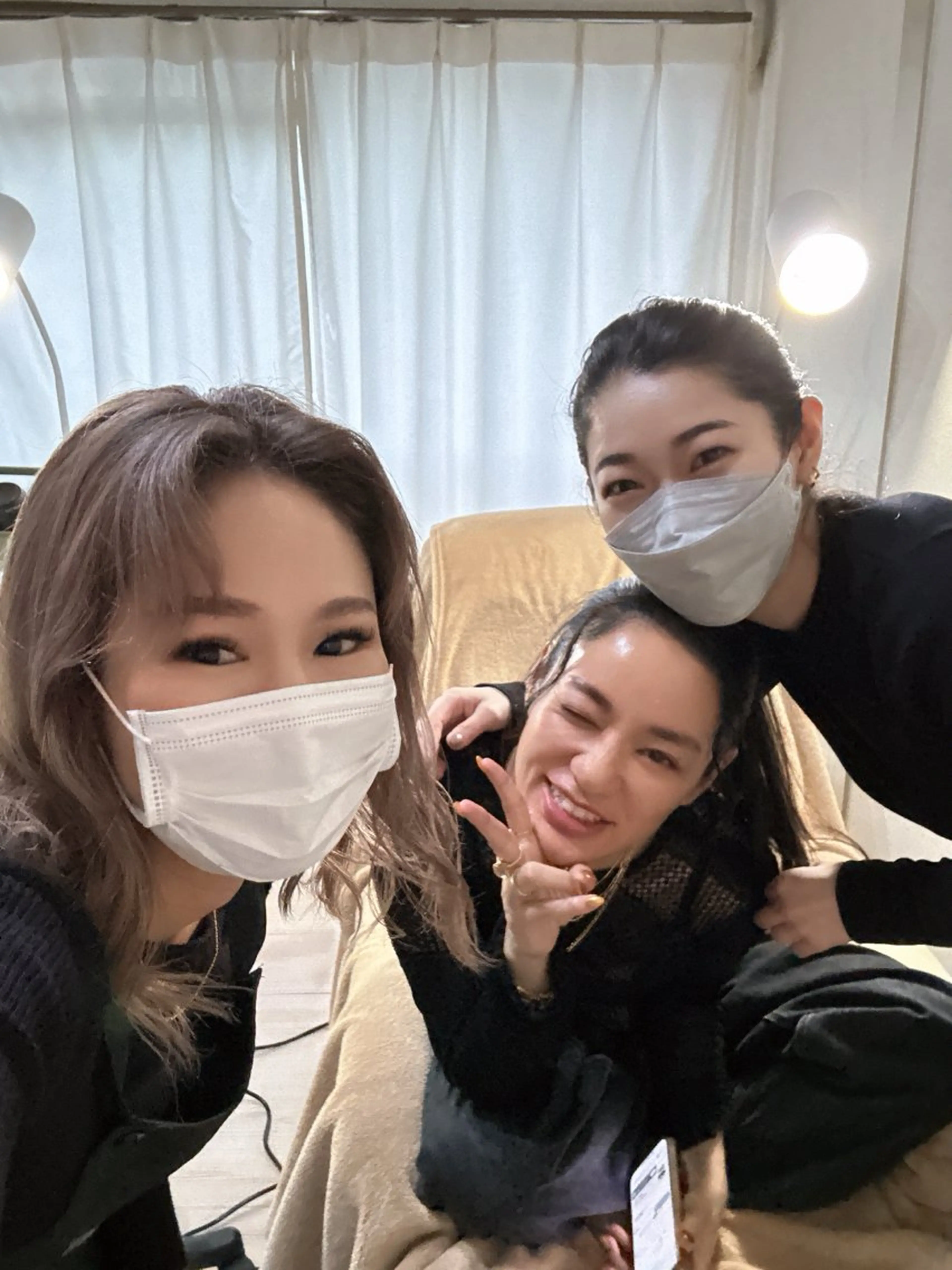 ネイル ハンドネイル フットネイル ハンドケア Nes.Nail所属・Miyagi Asamiのネイルデザイン