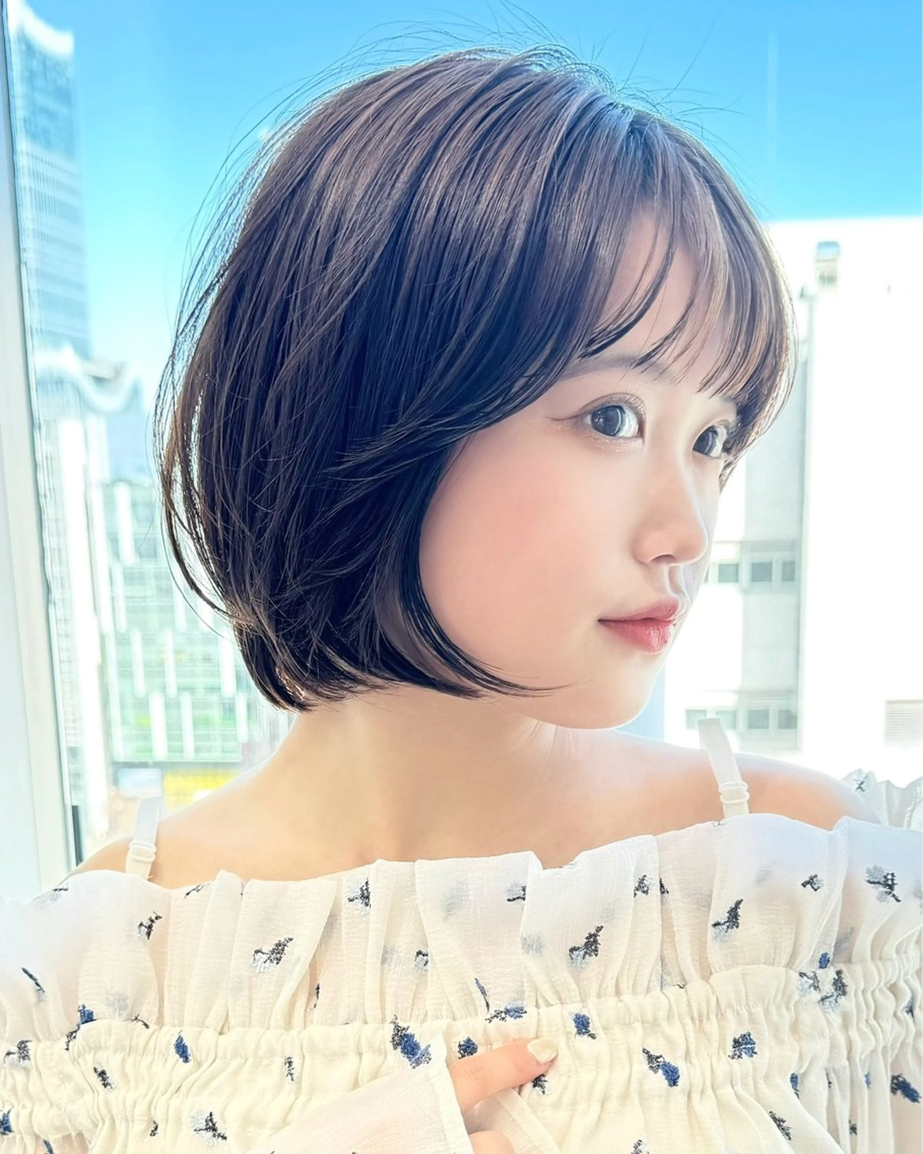 ショート カラー カット ヘアカラー トリートメント 💍新宿ショート 💍岩田莉奈のヘアスタイル