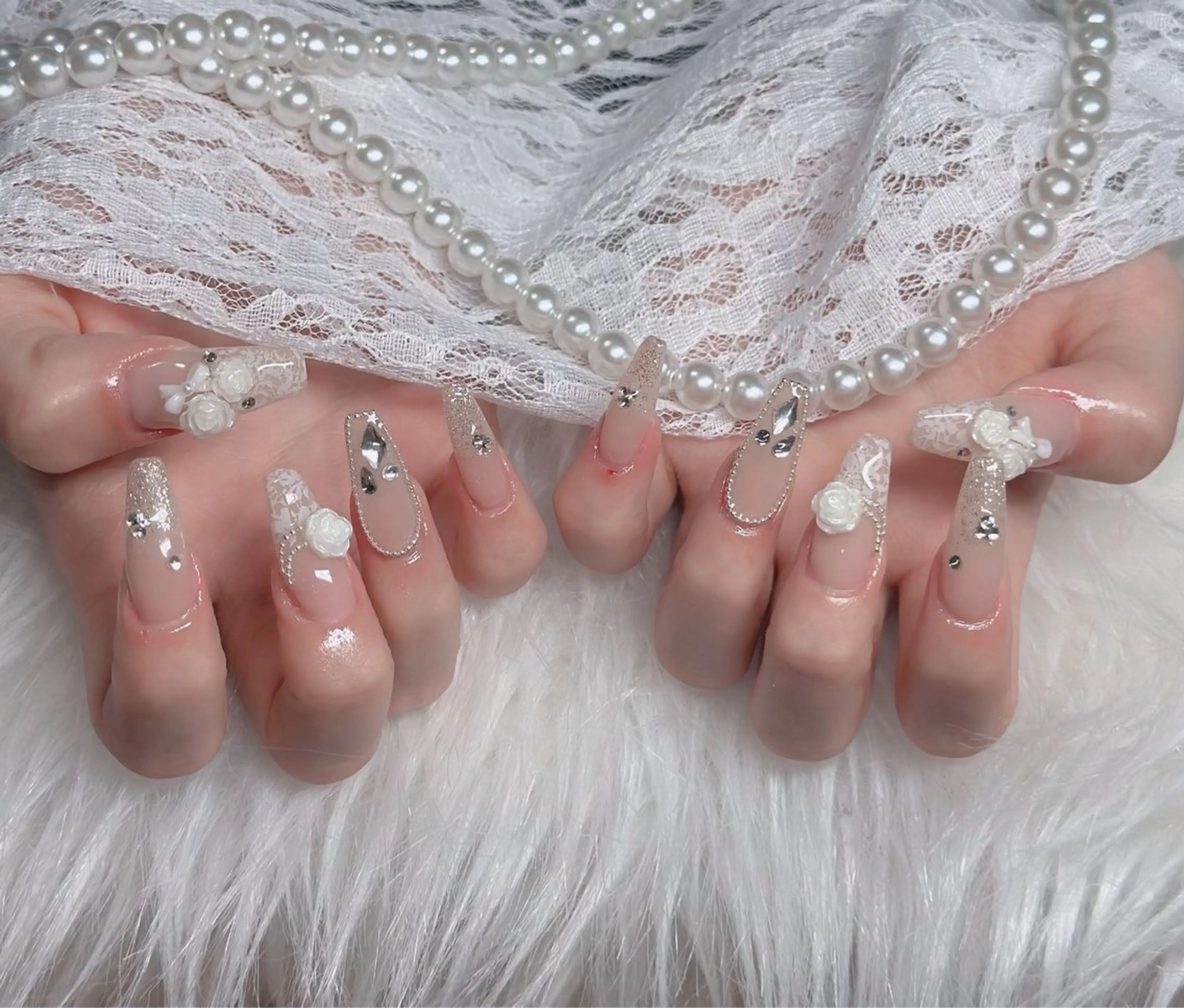 ネイル オーロラネイル フレンチネイル ジェルネイル ハロウィン 韓国ネイル ハンドネイル neco H.babynailのネイルデザイン