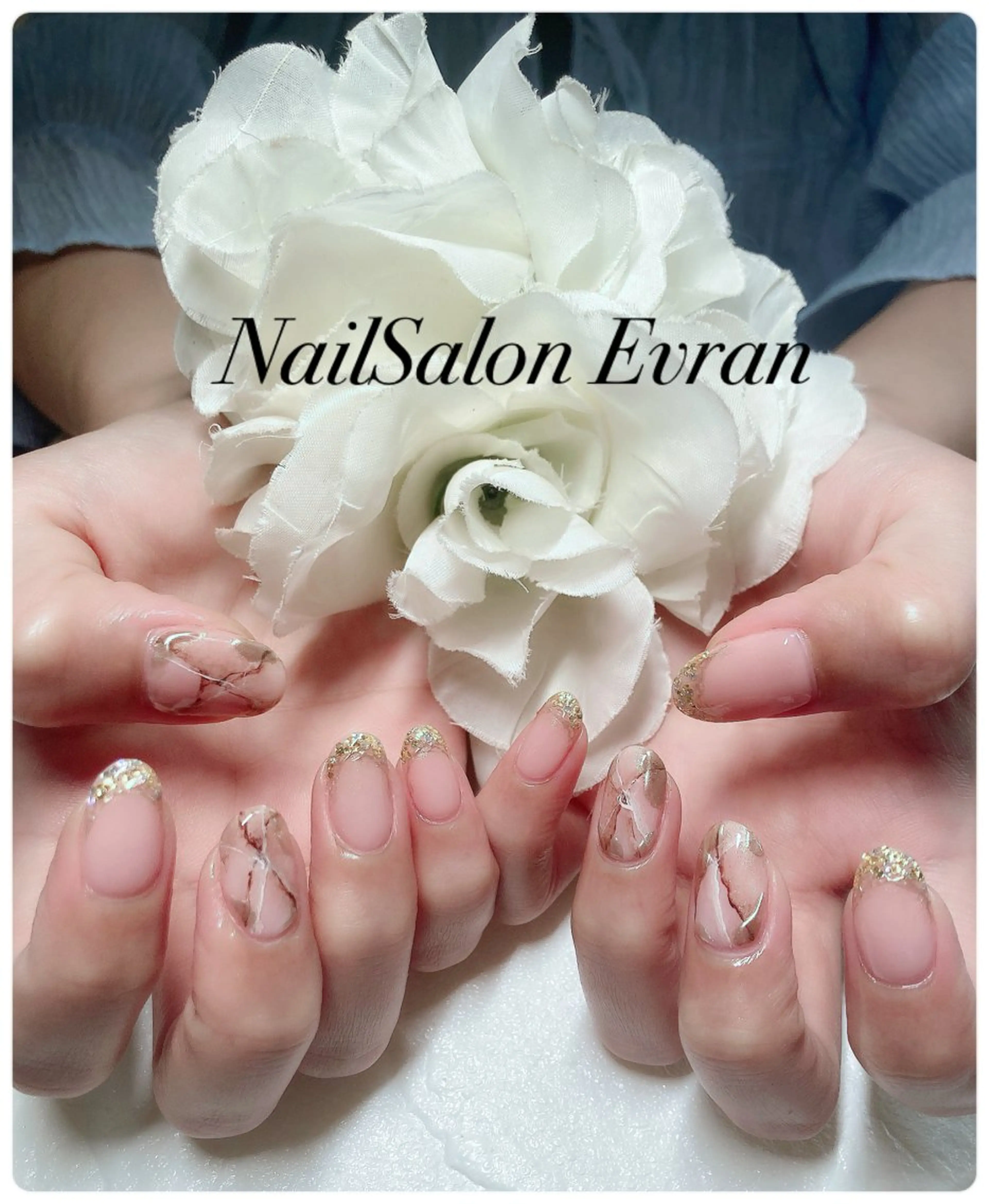 ネイル アートネイル フレンチネイル マグネットネイル 持ち込み ニュアンスネイル Nail salon Evranのネイルデザイン