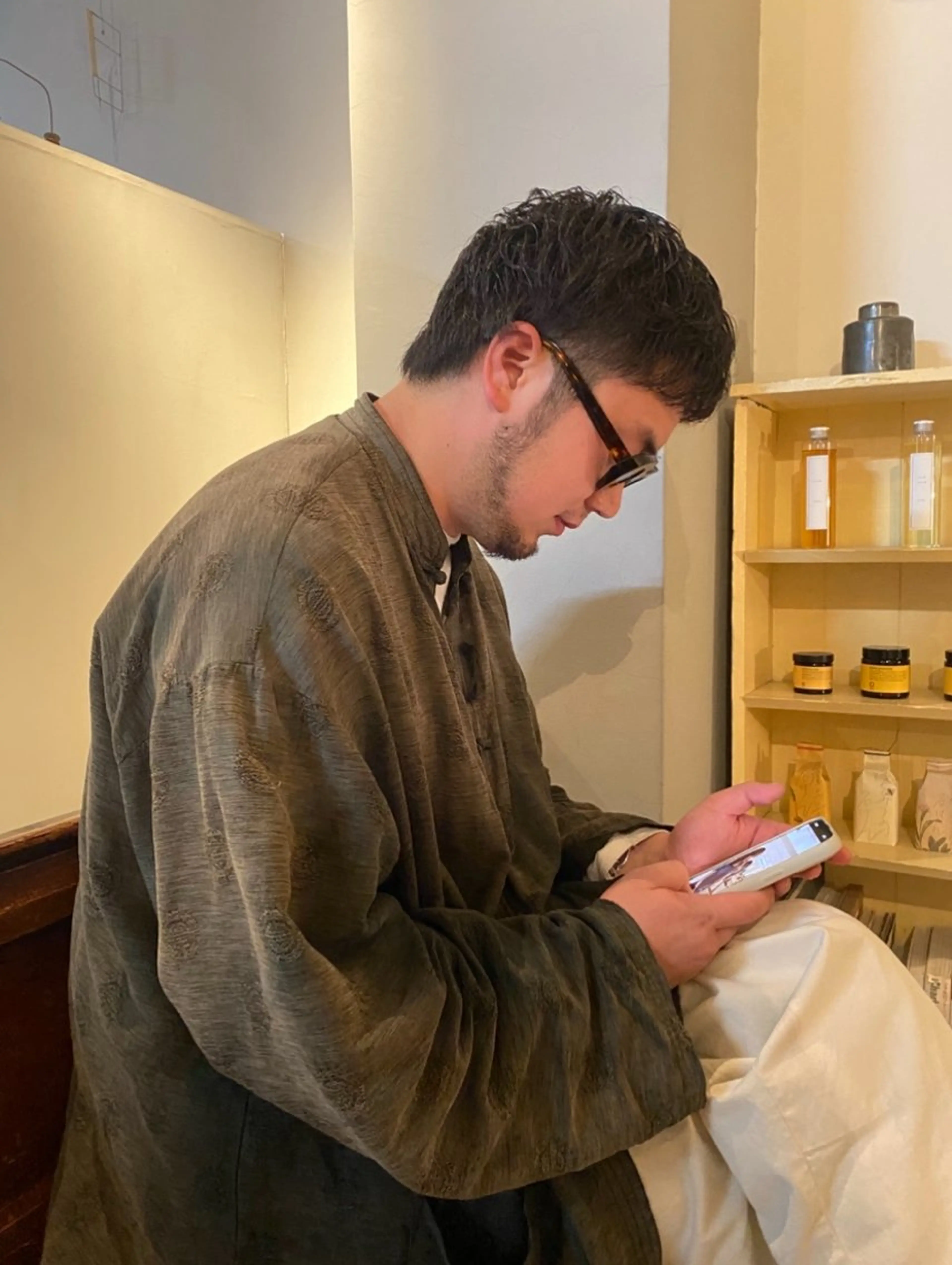 ショート パーマ メンズ カット パーマ トリートメント 今泉 颯太/room3のヘアスタイル