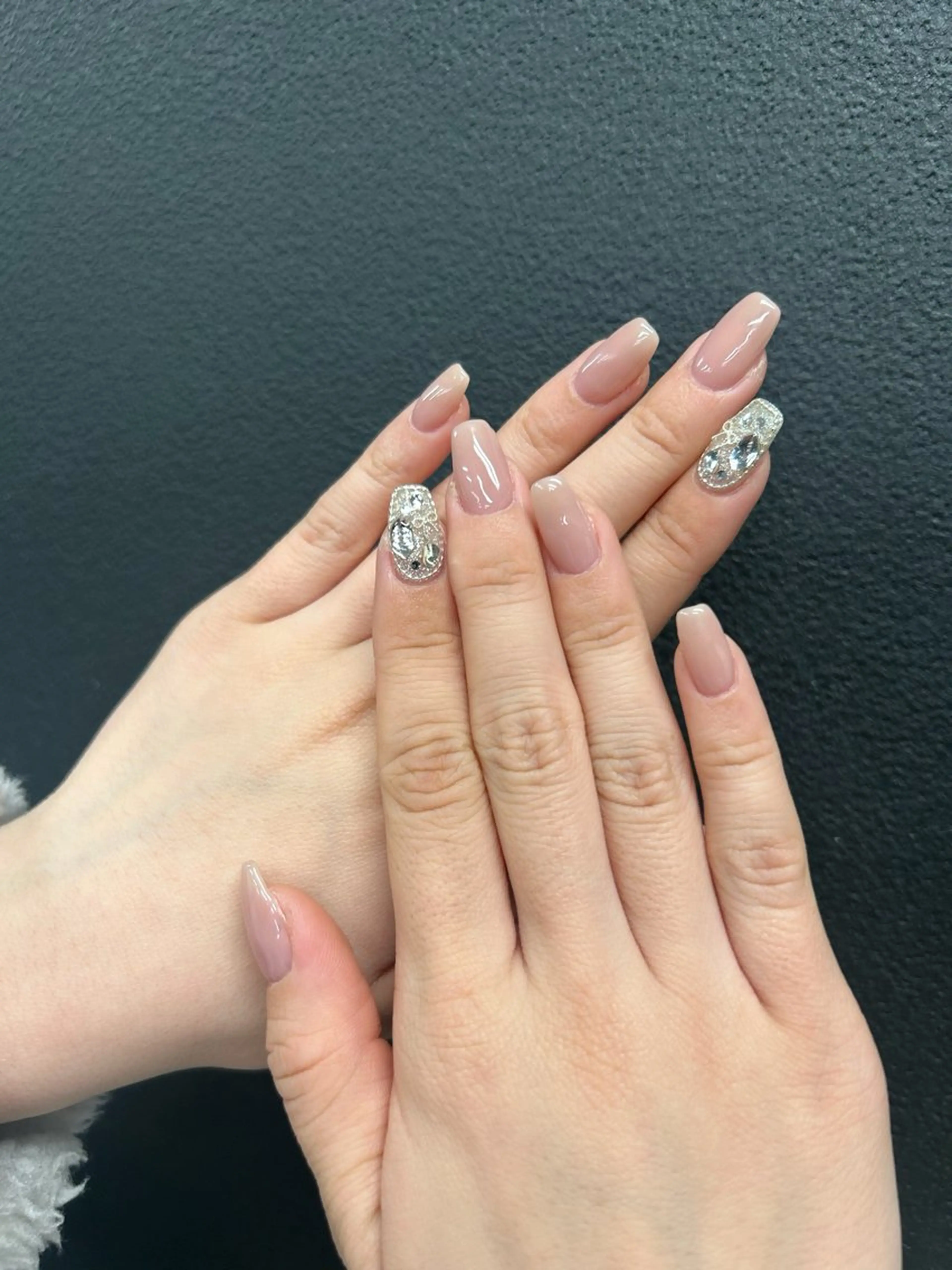 ネイル 韓国ネイル 持ち込み ニュアンスネイル ネイルチップ 冬ネイル RINN ANA.CHUOのネイルデザイン