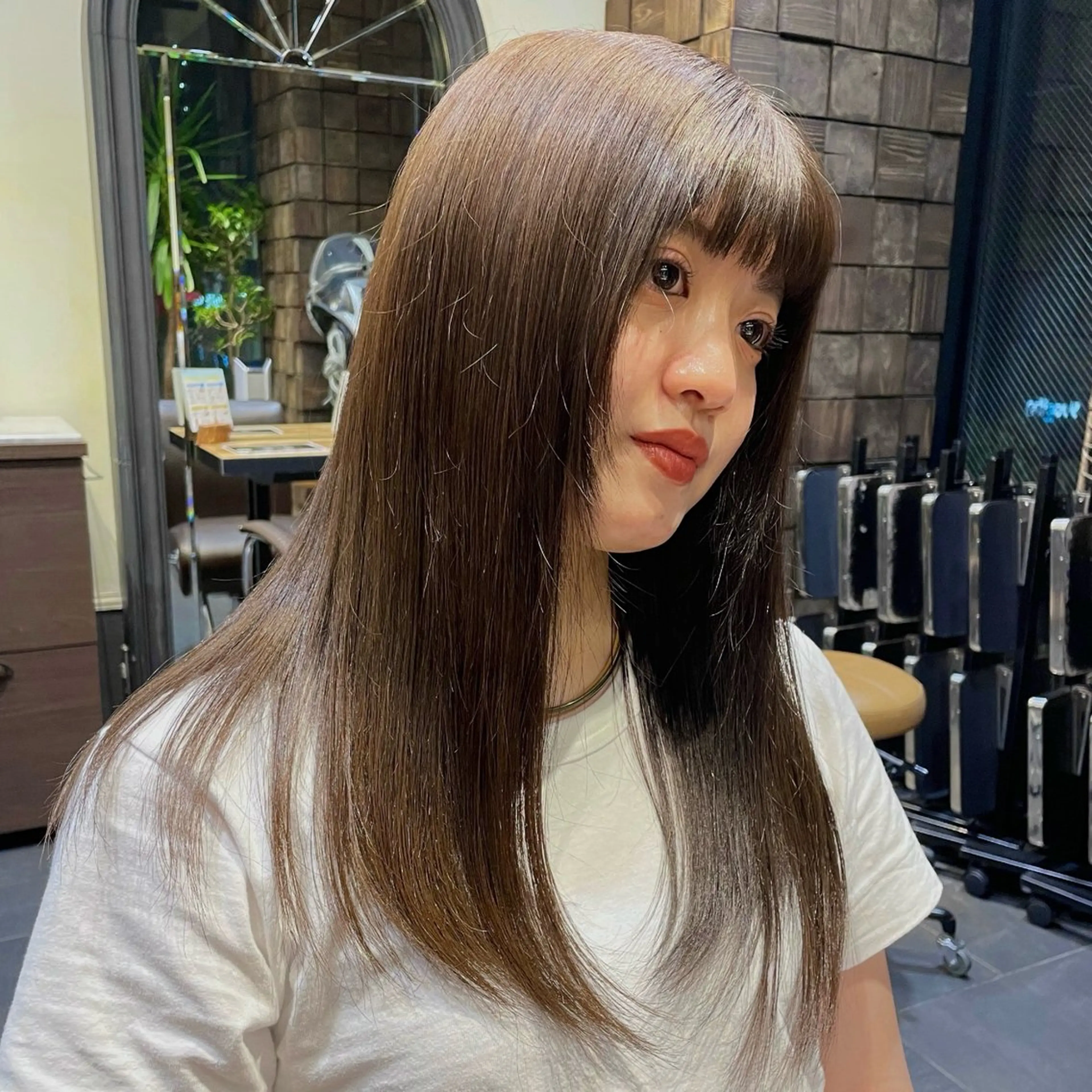 ロング カラー カット 松木 花鈴のヘアスタイル