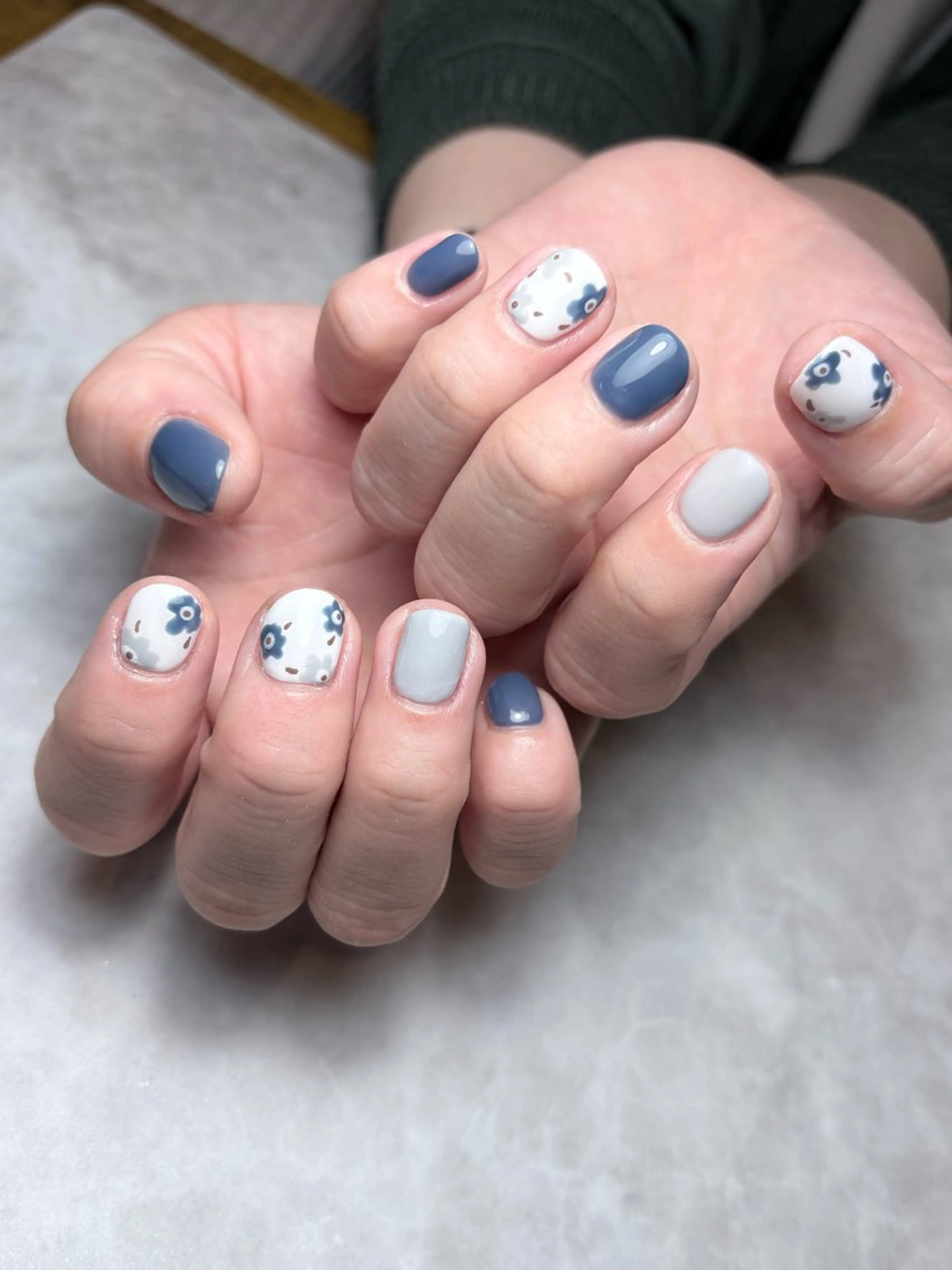 ネイル laule'a 𓆸 “ラウレア”のネイルデザイン