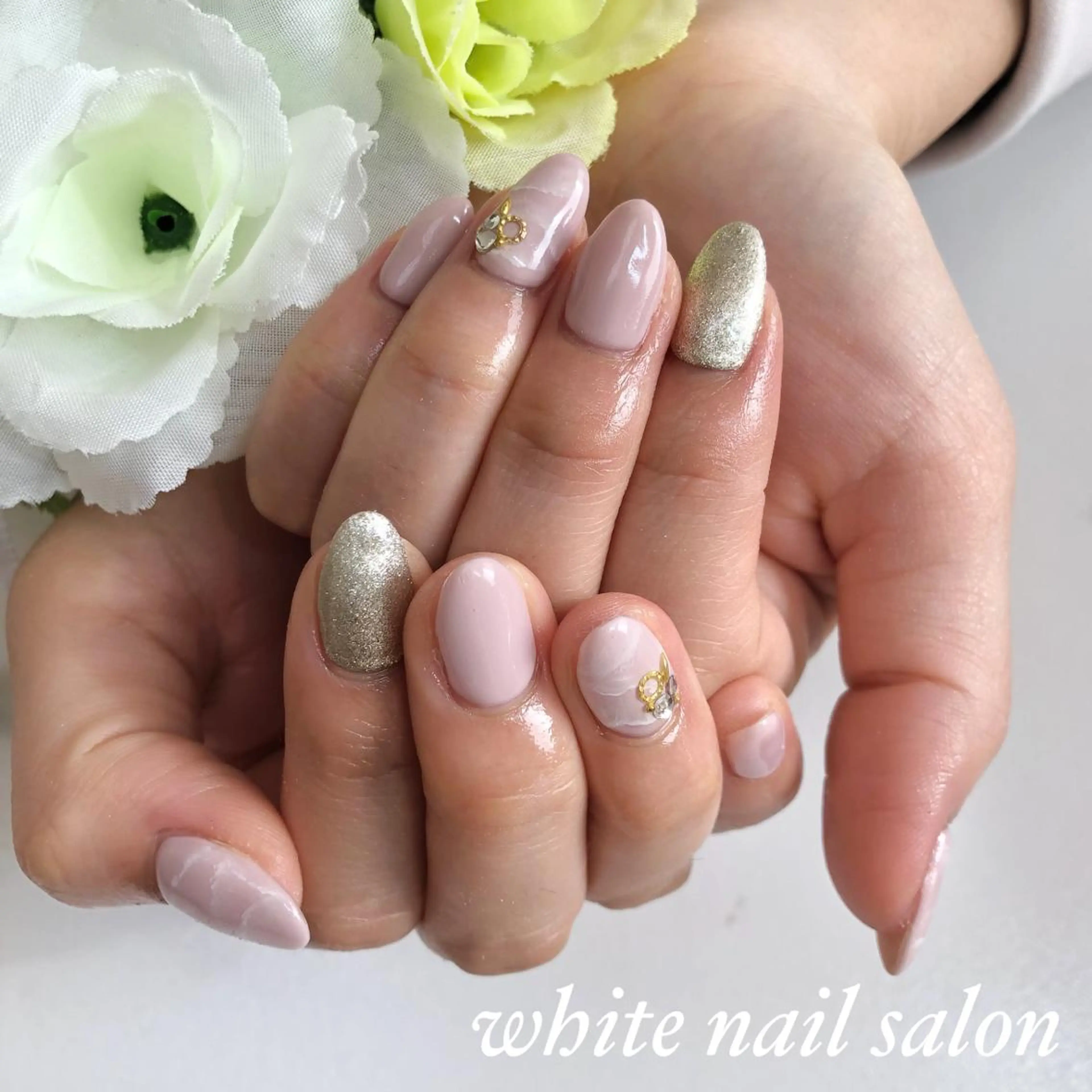 ネイル アートネイル フットネイル フレンチネイル ジェルネイル ハードジェル ハンドネイル white nail salonのネイルデザイン