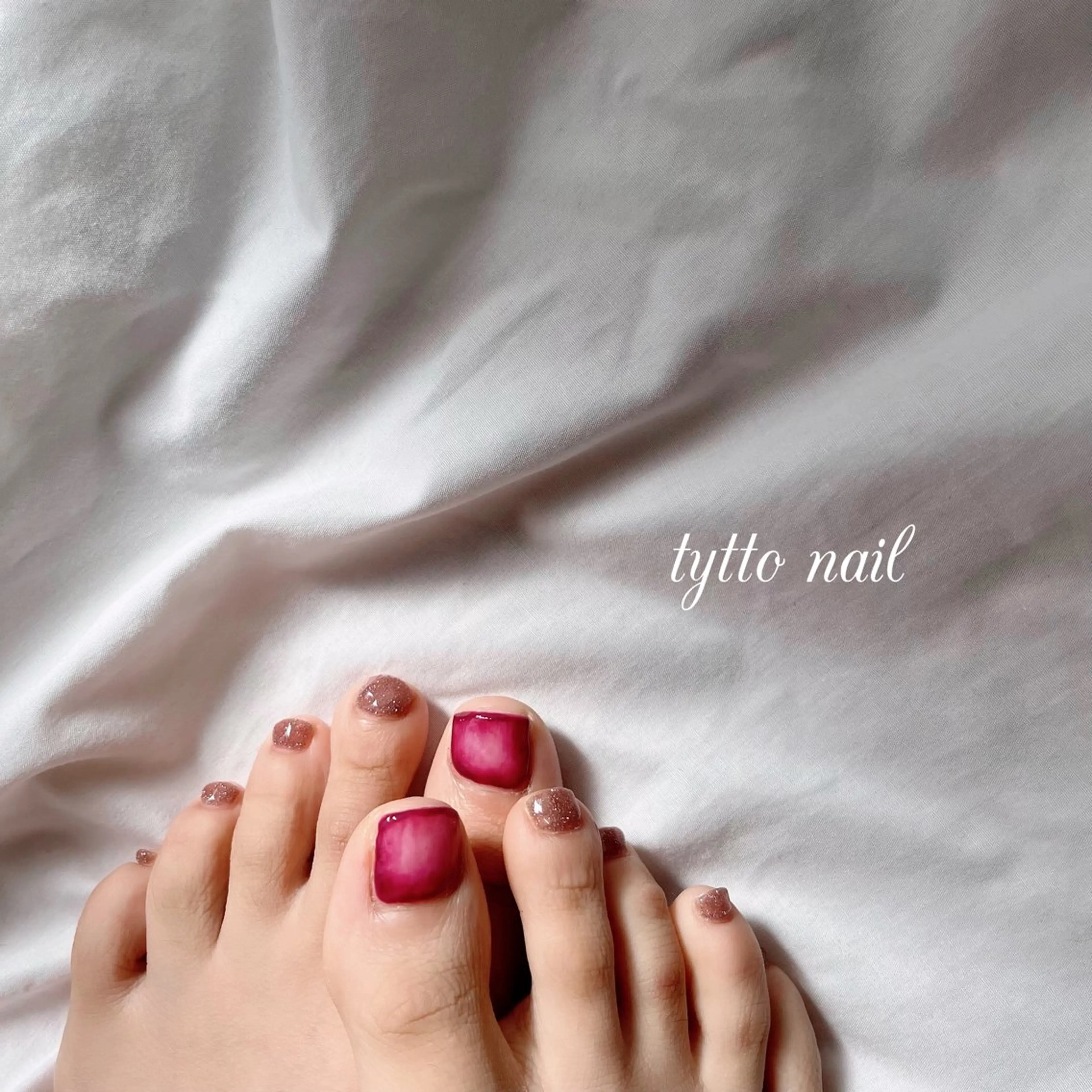 ネイル フラッシュネイル フットネイル グラデーション オフィスネイル ワンカラーネイル フットネイル tytto nail ❤︎‪‪eri‪‪のネイルデザイン