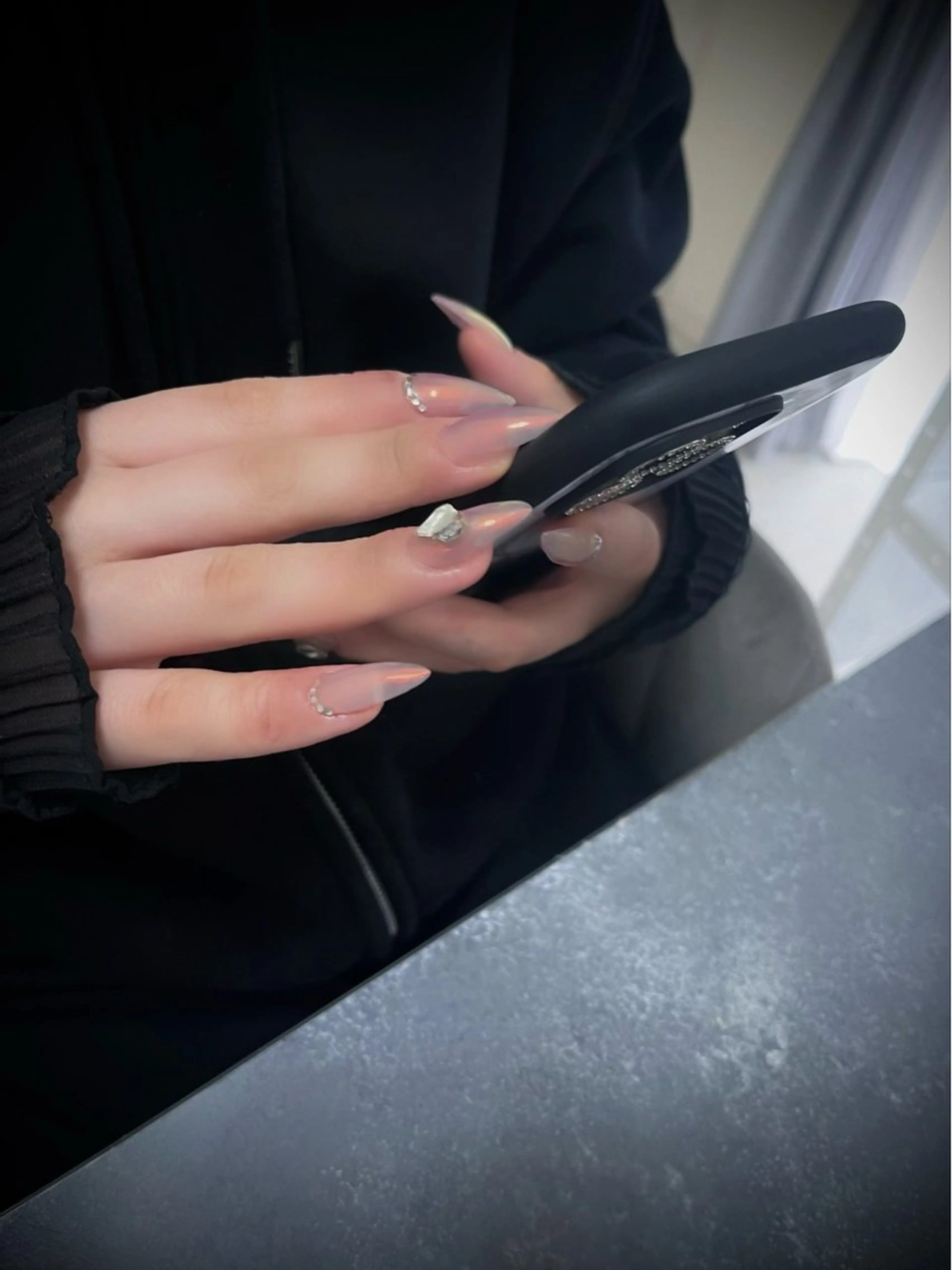 ネイル キラキラネイル マグネットネイル ワンカラーネイル スカルプネイル ワンホンネイル nine.🦋 YUKOのネイルデザイン