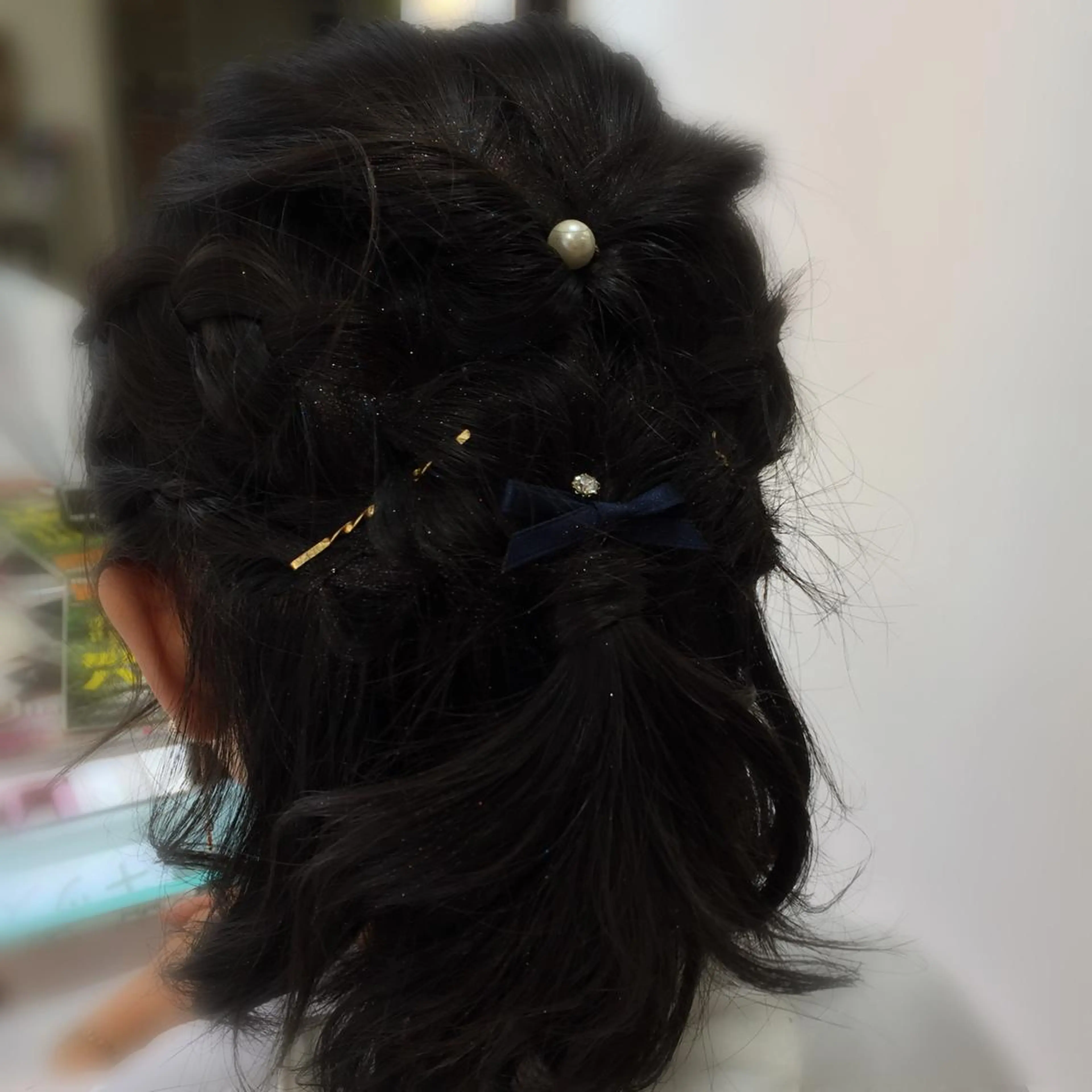 ミディアム ヘアアレンジ 根岸 真奈美のヘアスタイル