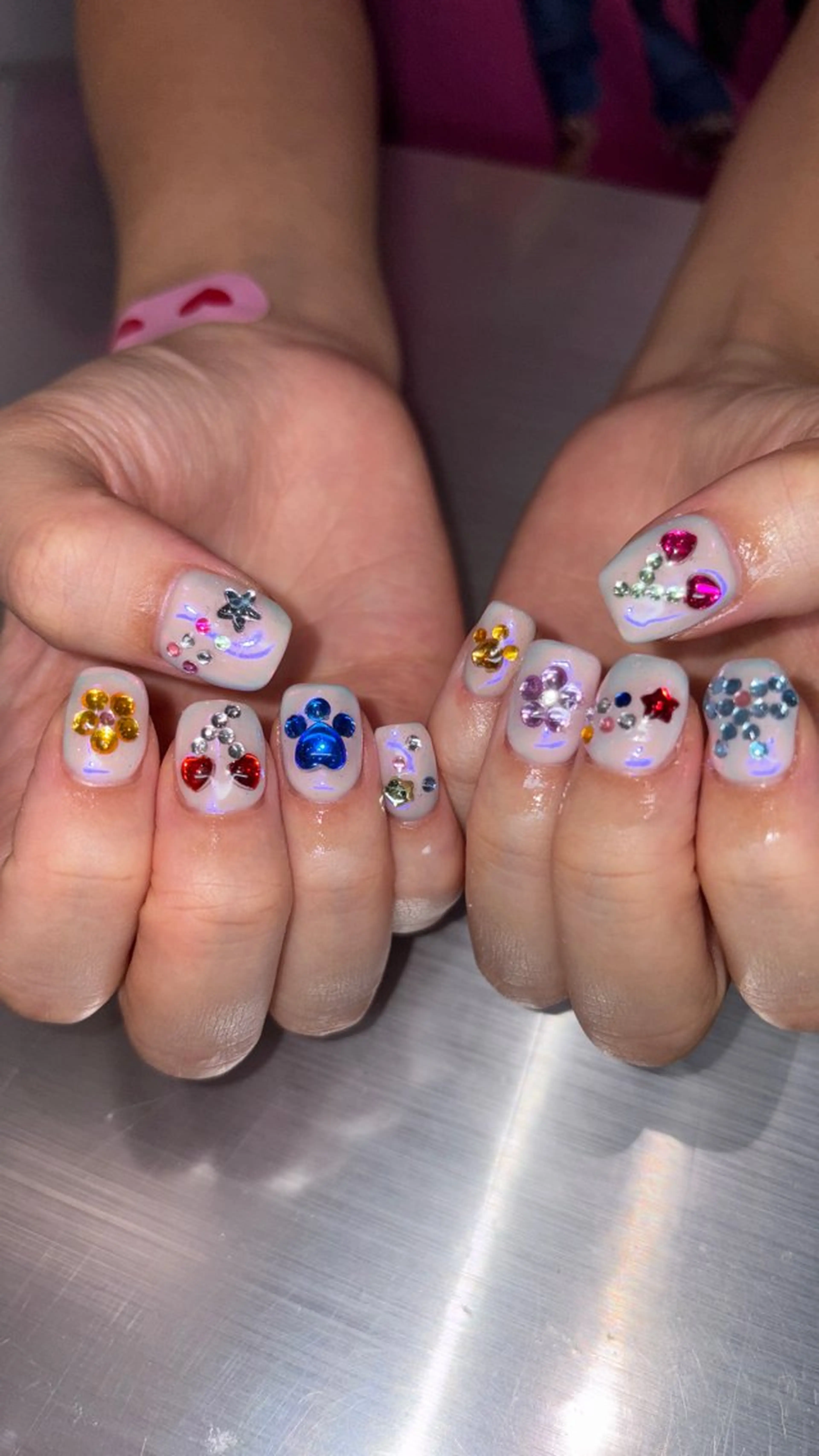 ネイル ハンドネイル 👽個性派ネイル🎀 komachiのマツエク・マツパデザイン