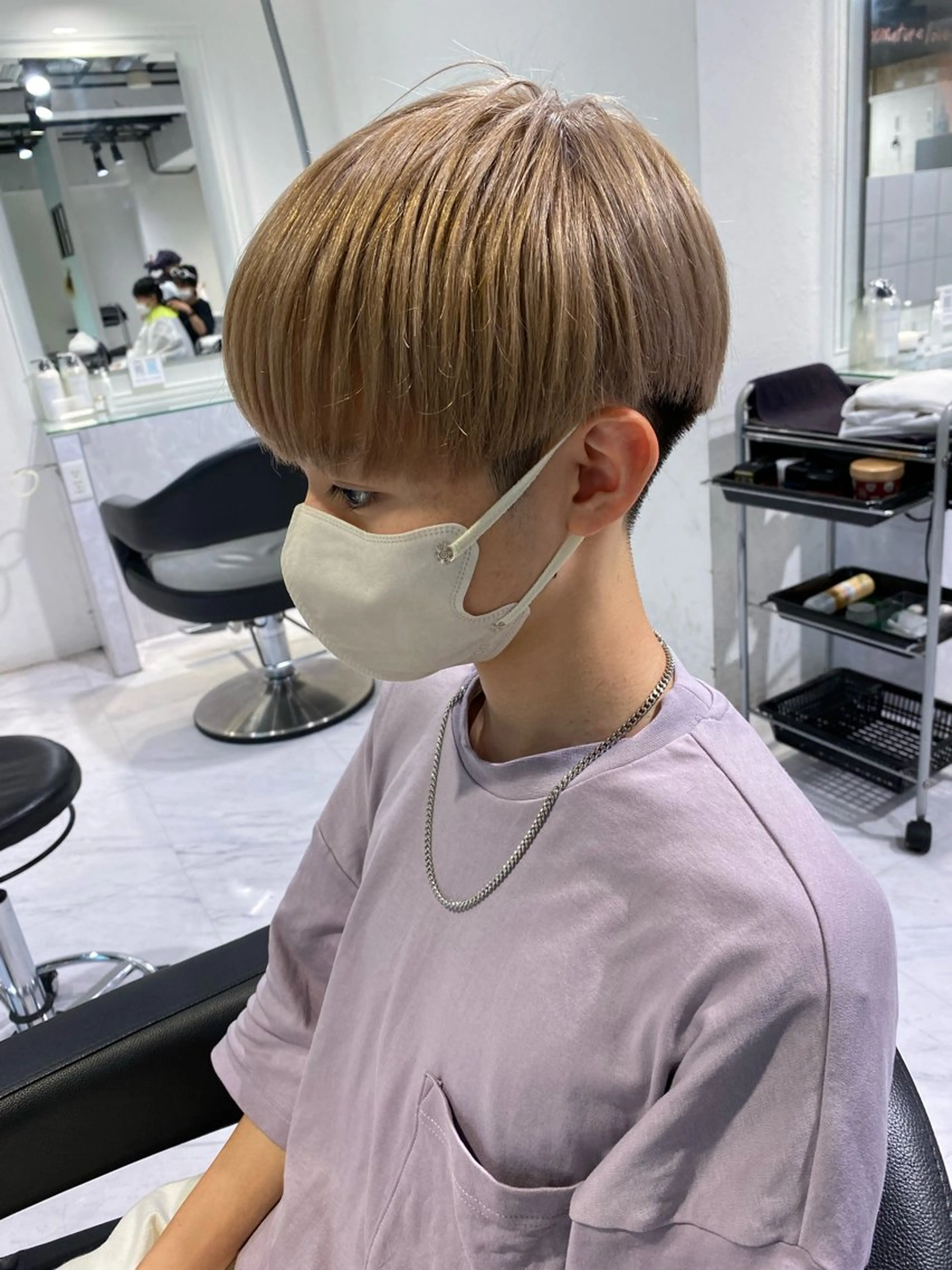 ショート カラー メンズ マッシュ ベージュカラー カット ヘアカラー 垢抜けハイトーン☀／ 笑顔の美容師／しゅんのヘアスタイル