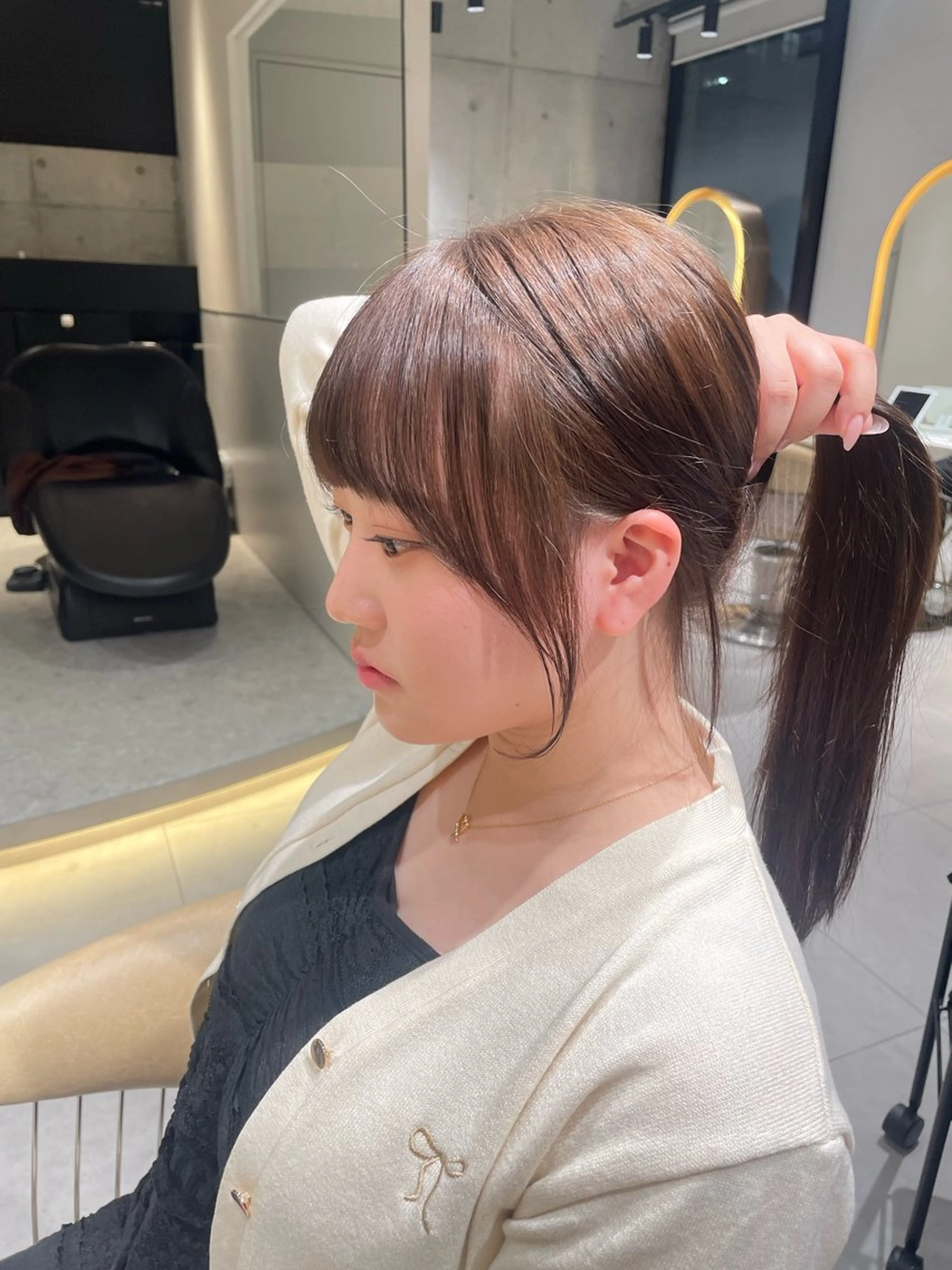 セミロング 韓国ヘア/レイヤー Londエレンのヘアスタイル