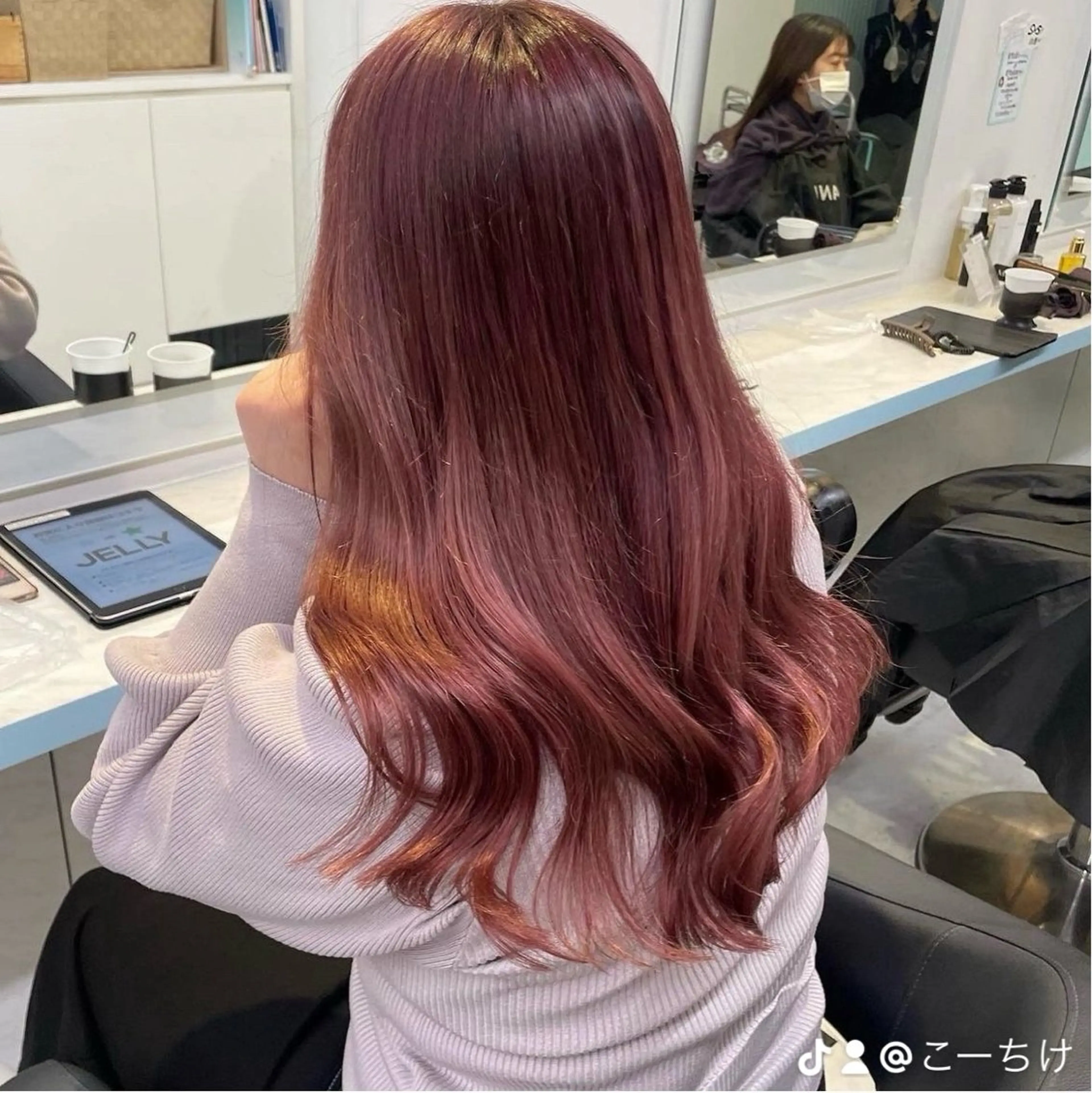 ミディアム ヘアカラー トリートメント サロウィン新宿三丁目East所属・💕冬モテ×上品色気 モテヘア💕山田航介のヘアスタイル