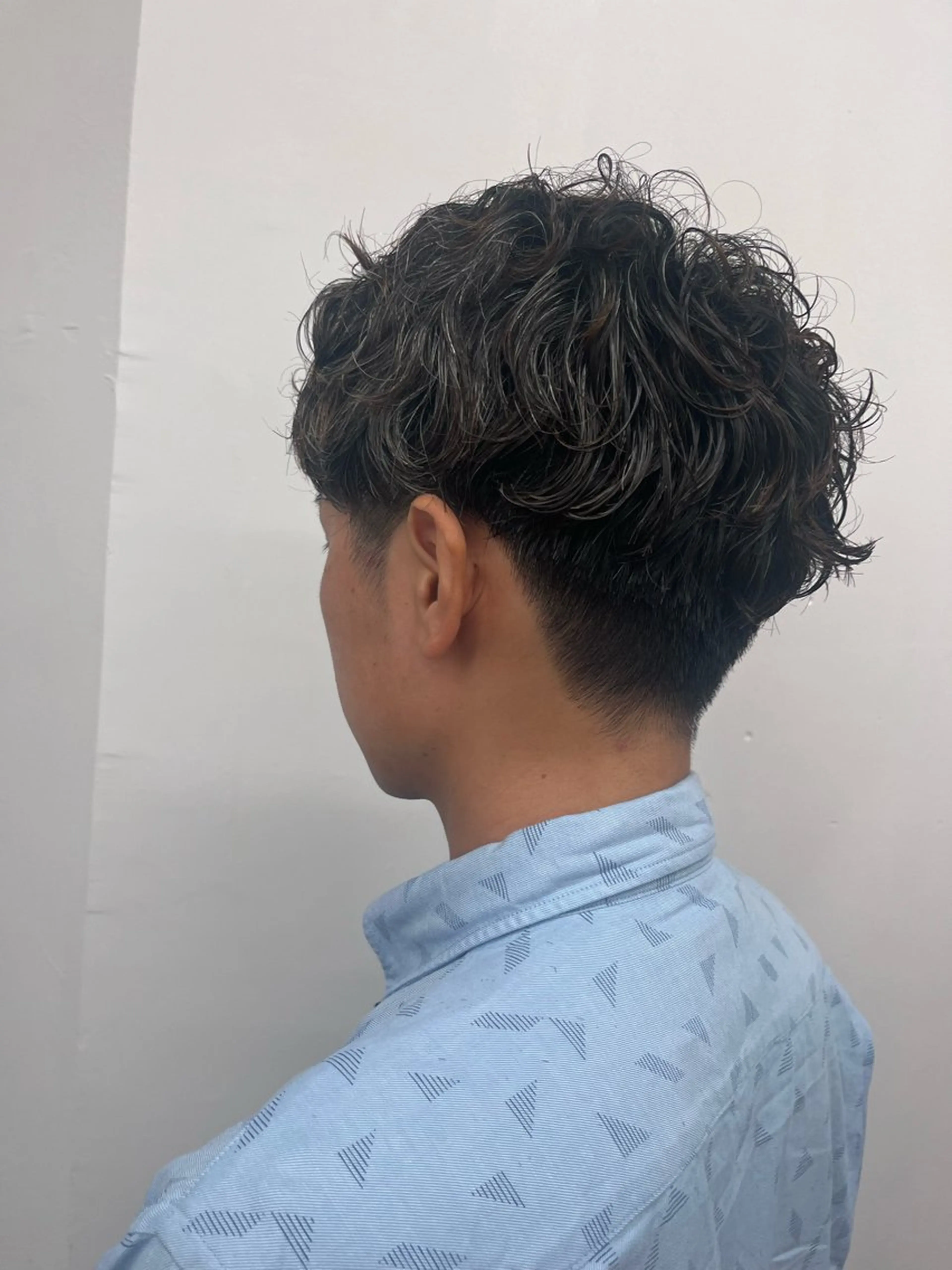 メンズ カット パーマ 遠藤 乙夏のヘアスタイル