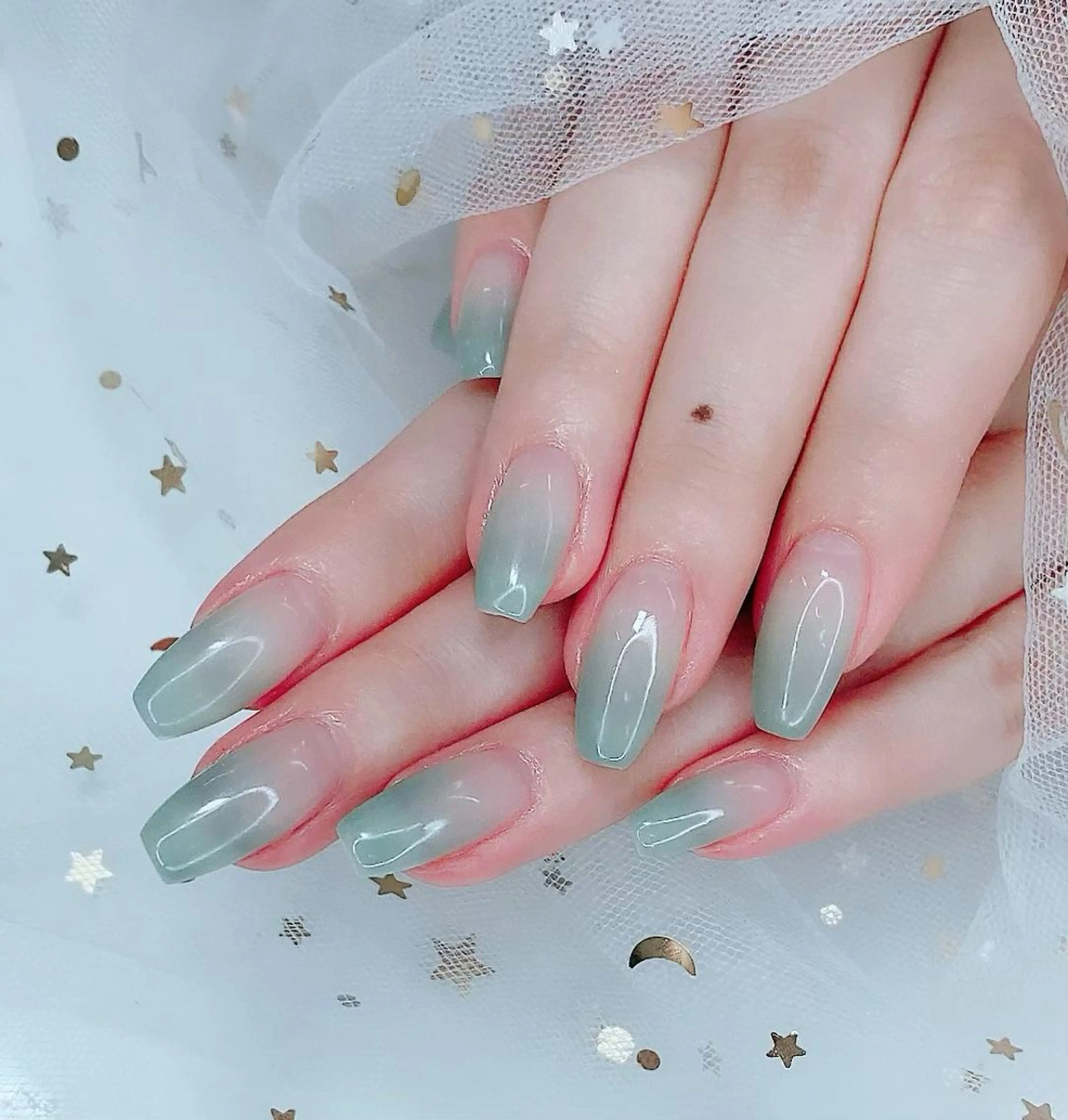 グラデーション（オフ込み）の写真