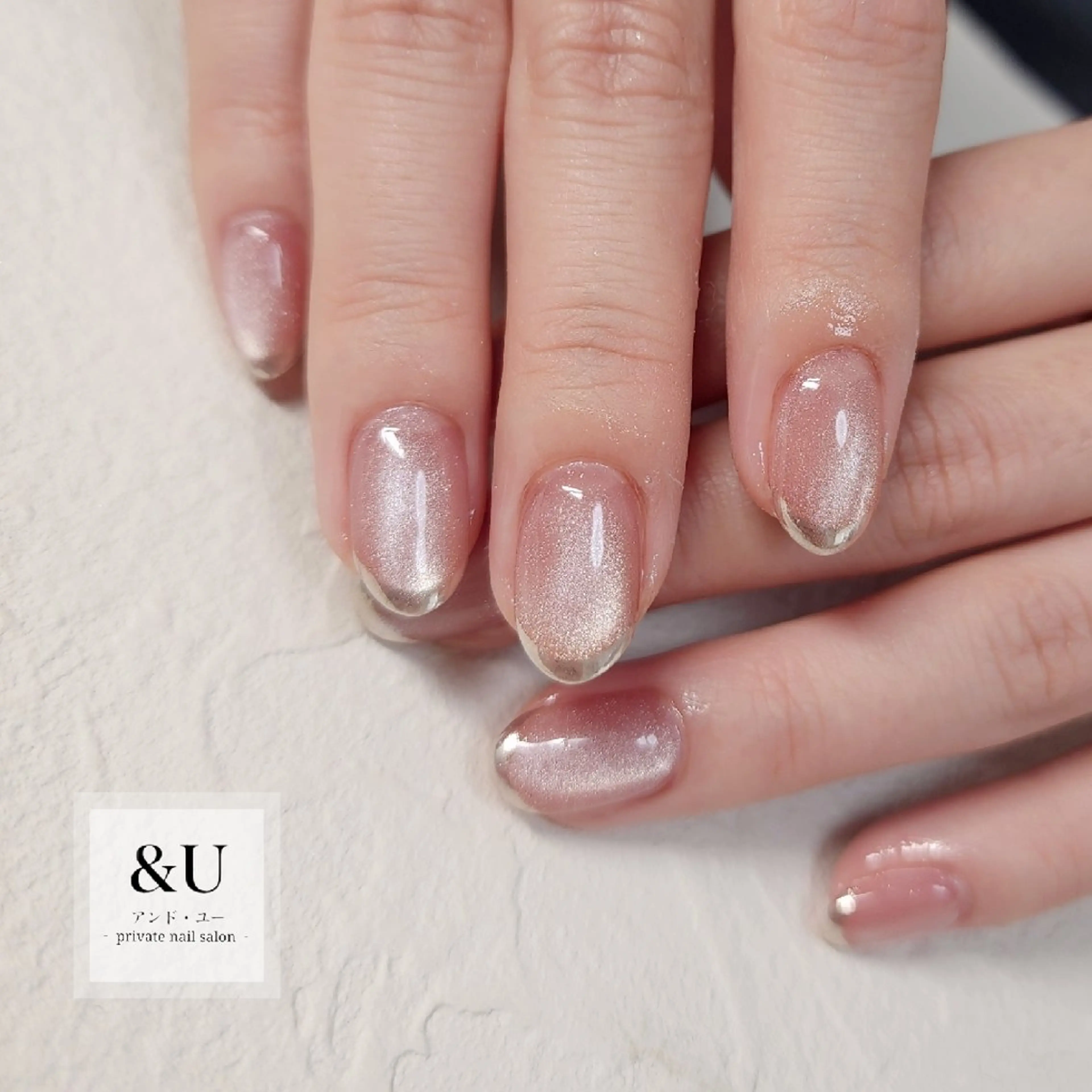 ネイル フレンチネイル ジェルネイル ロングネイル マグネットネイル ミラーネイル ハンドネイル ＆Ｕ (アンド・ユー)のネイルデザイン