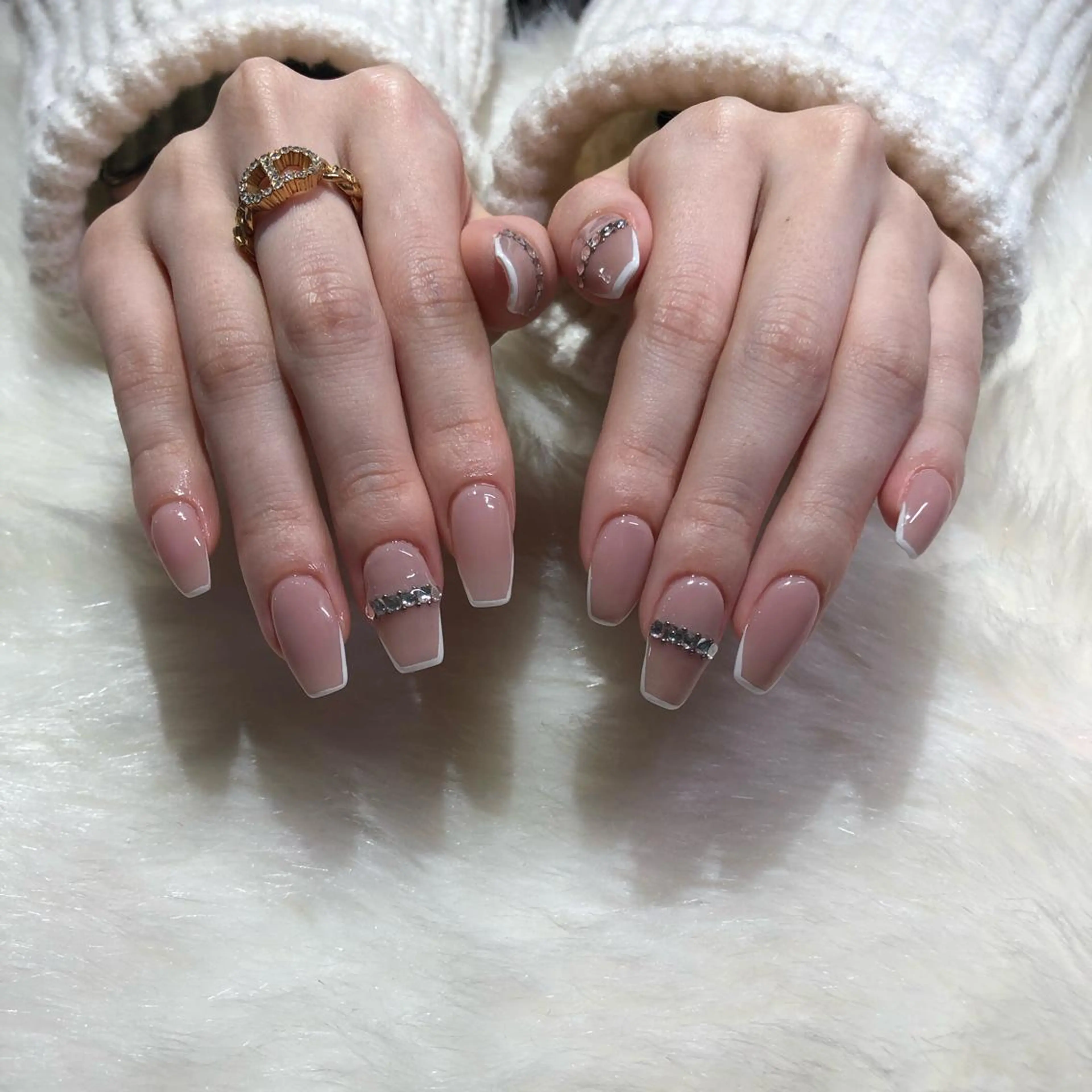 ネイル ハンドネイル フットネイル ハンドケア Nes.Nail所属・Miyagi Asamiのネイルデザイン