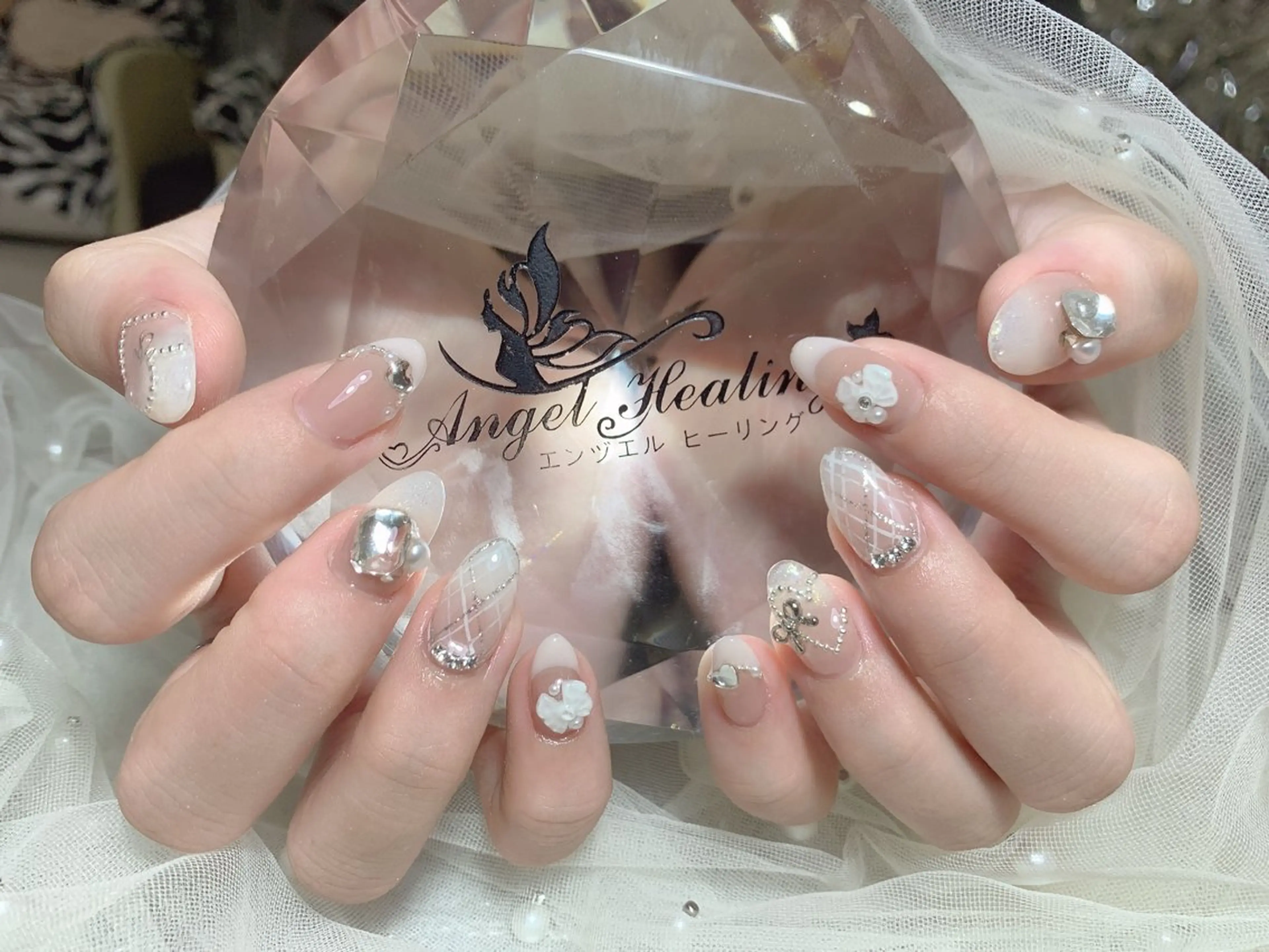 ネイル エンジェル ヒーリング 矢場町店のネイルデザイン