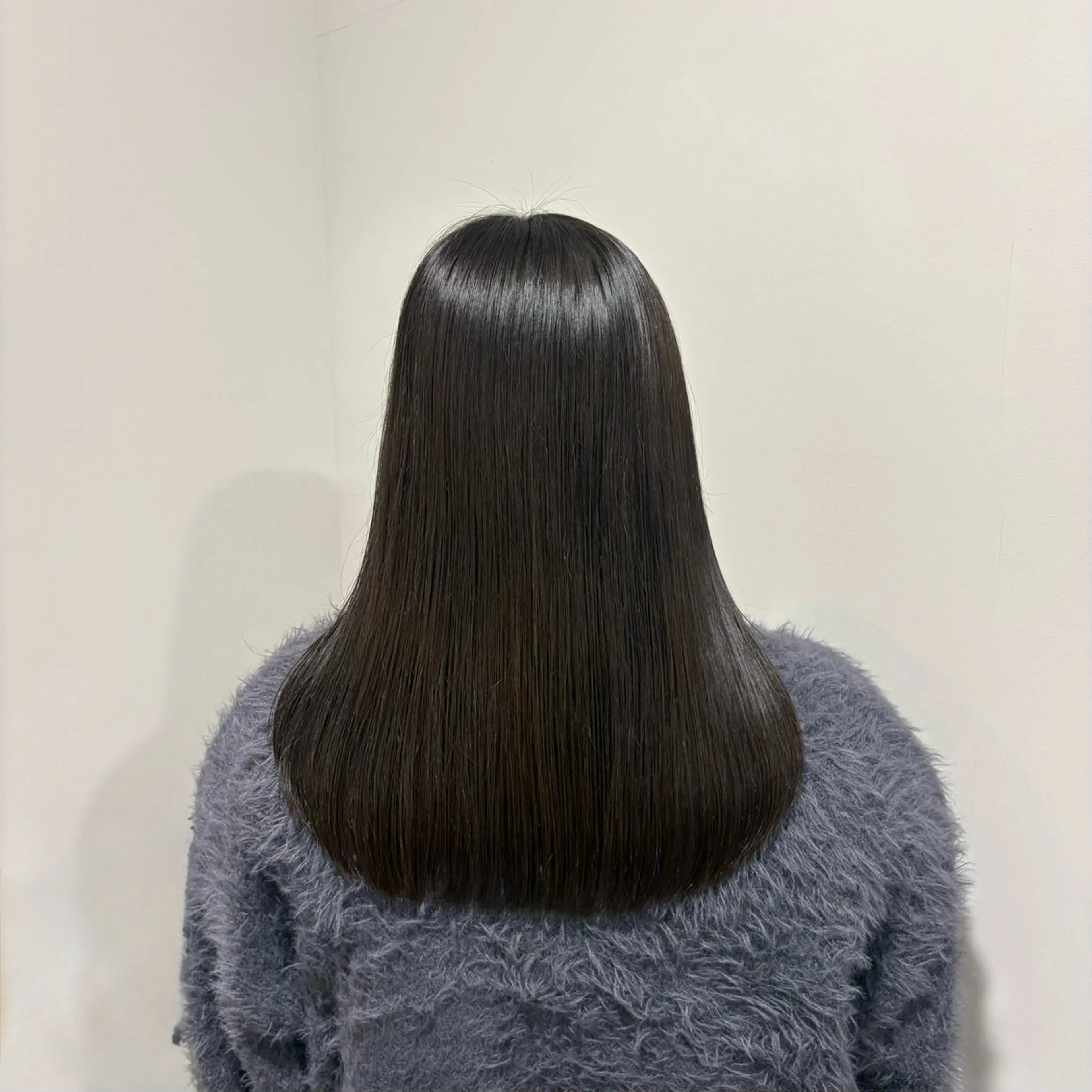 セミロング トリートメント カット ヘアカラー ボブ/外国人風カラー 🩵mikiのヘアスタイル