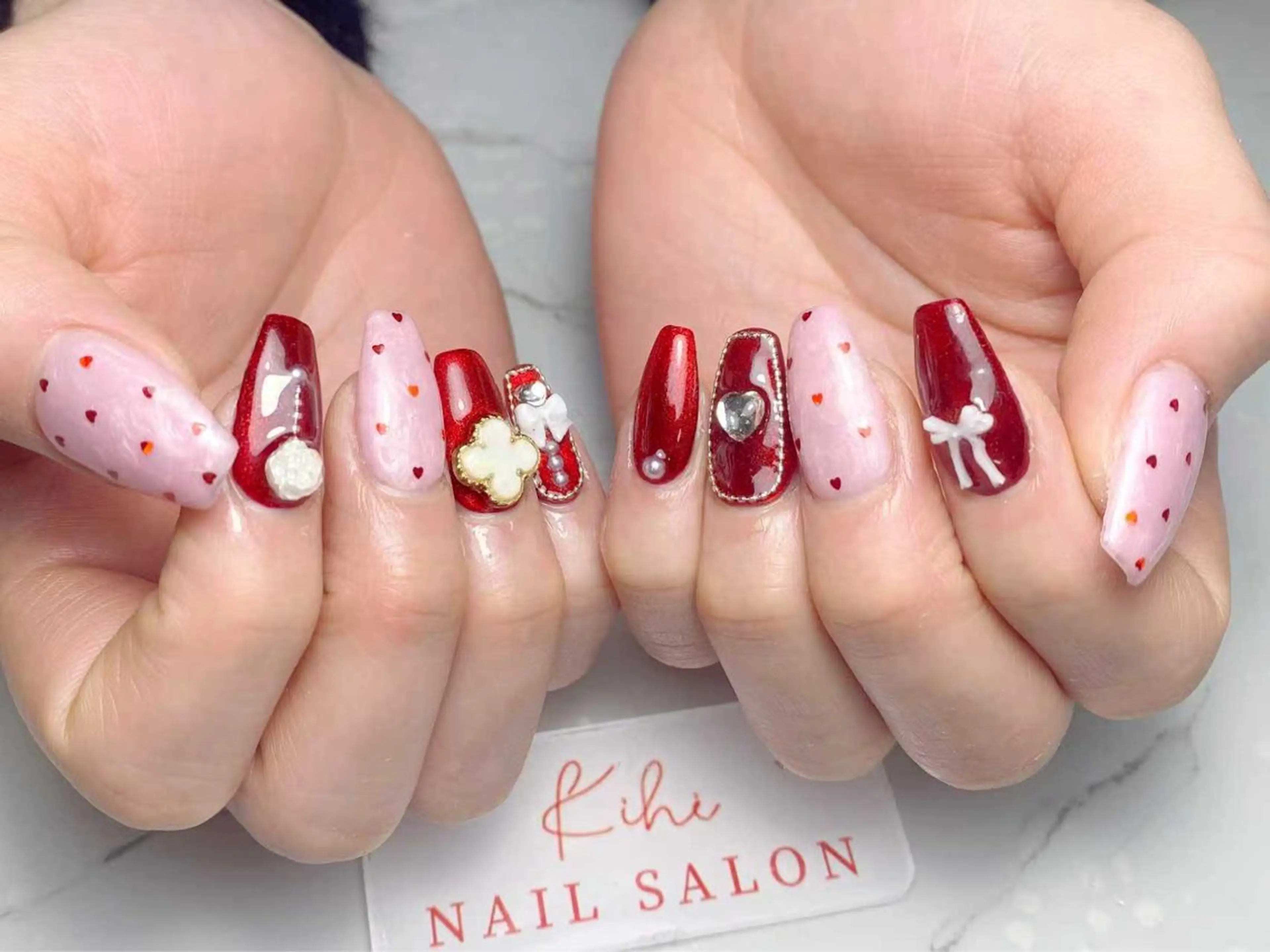 ネイル アートネイル フレンチネイル ジェルネイル グラデーション 韓国ネイル ハンドネイル ハンドケア さくら💮💮 【オフ無料】のネイルデザイン