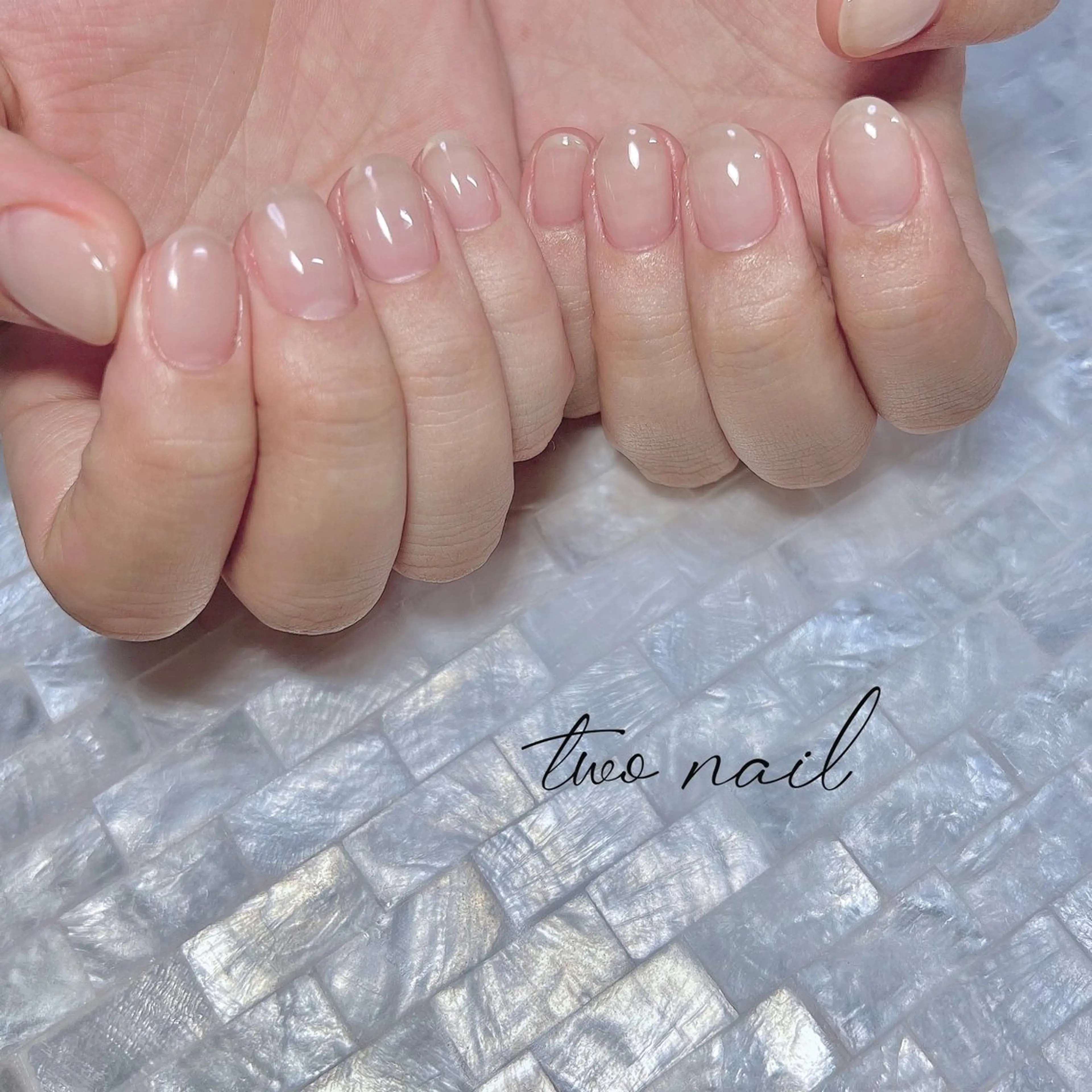 ネイル ネイルチップ ホワイト ハンドネイル two nailのネイルデザイン