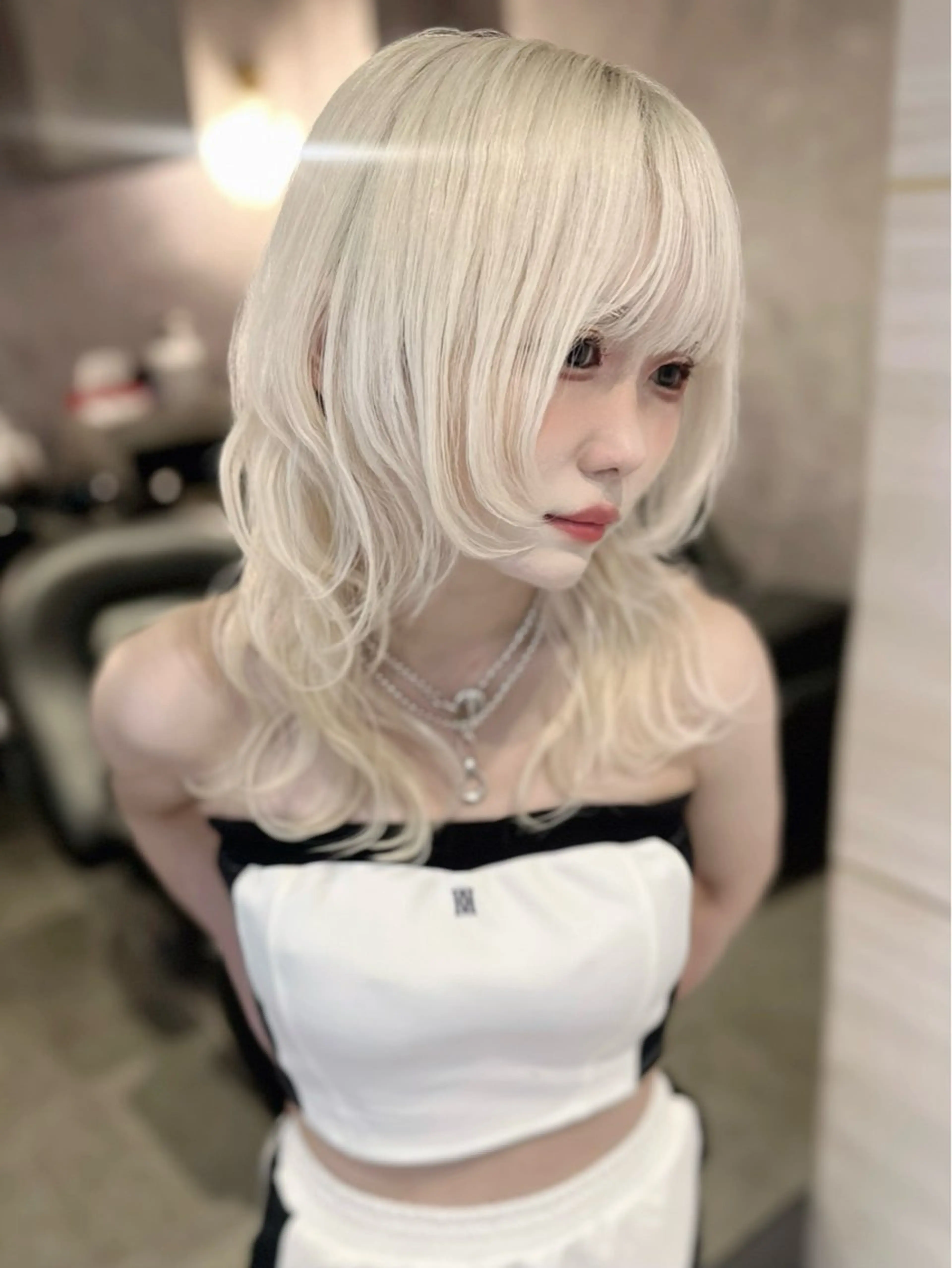 セミロング くびれヘア 顔周りカット ヨシンモリ 韓国風ヘア レイヤーカット ヘアカラー トリートメント 🦋高瀬寛菜🦋 韓国/ブリーチのヘアスタイル